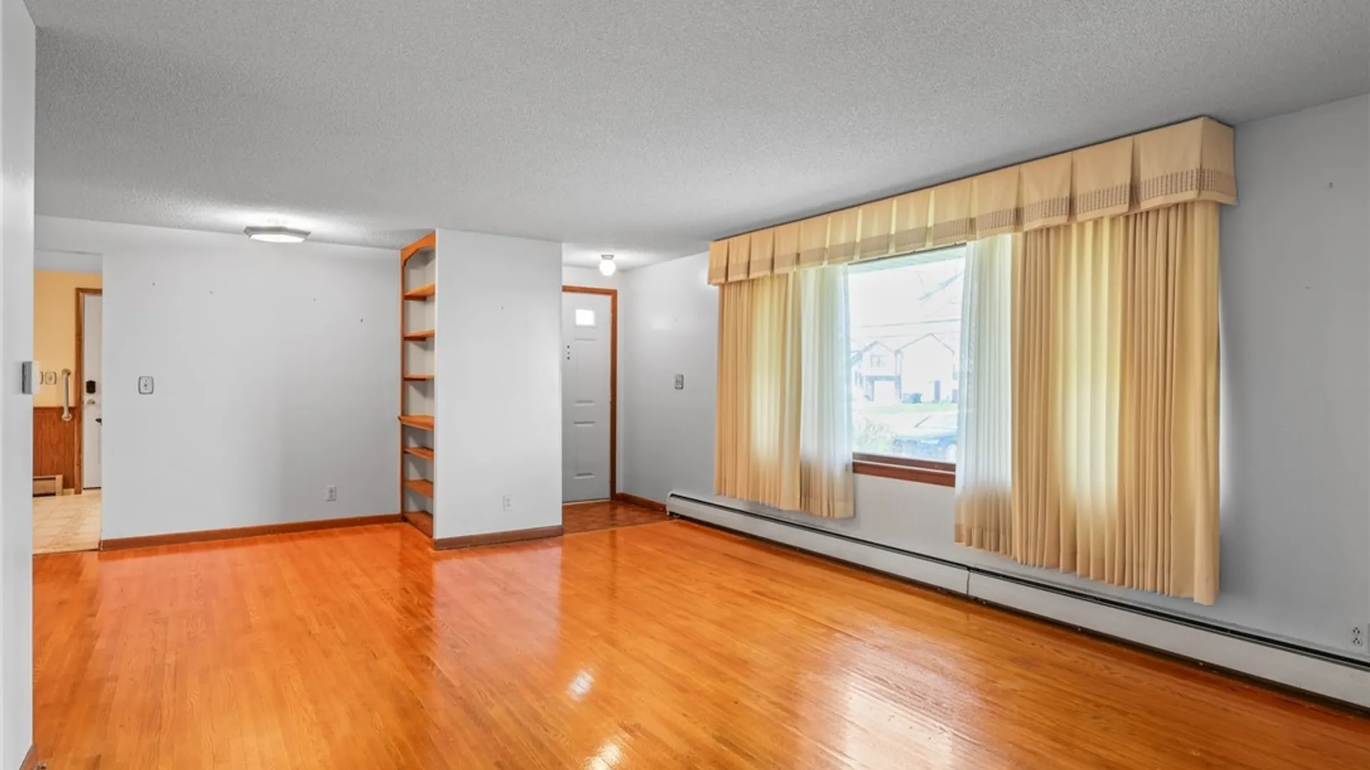 Property at 1848 Bedell Road, Grand Island, NY 14072 7