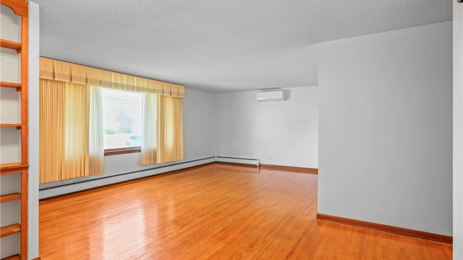 Property at 1848 Bedell Road, Grand Island, NY 14072 8