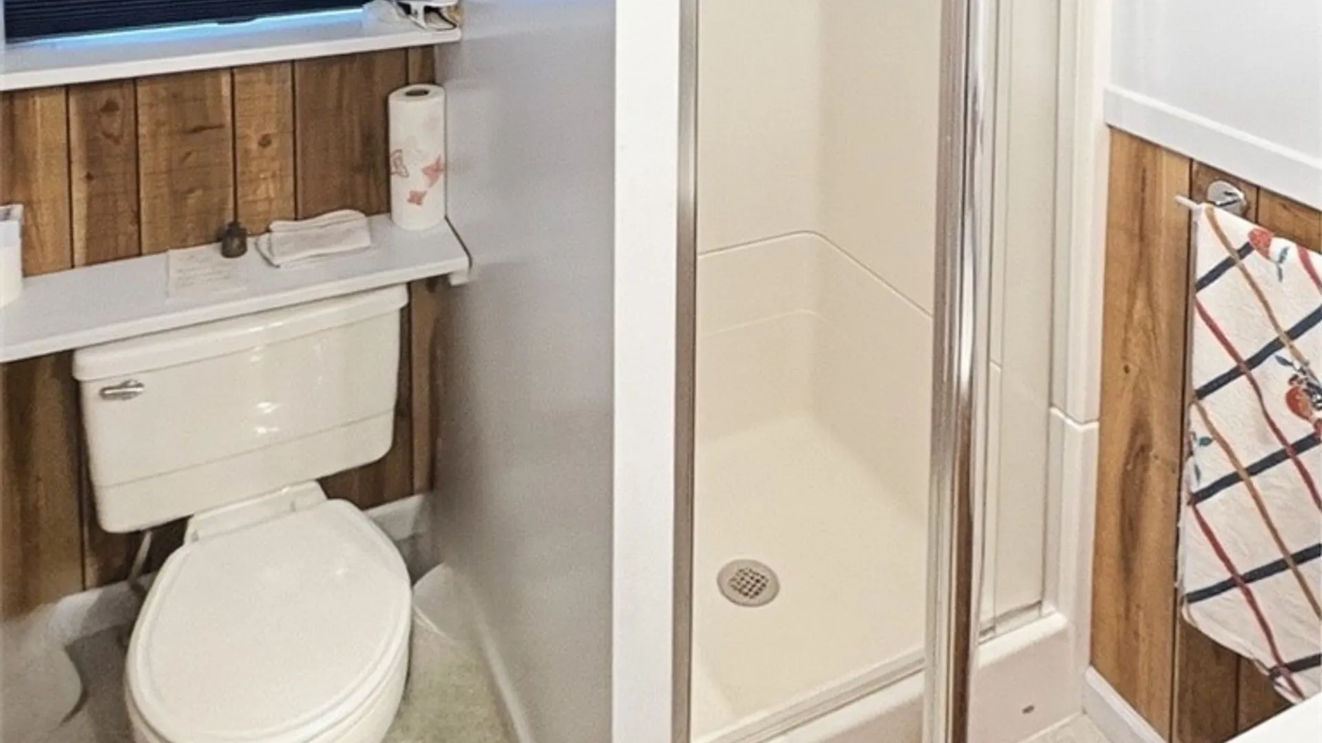 Property at 406 Broadway Avenue, Watertown City, NY 13601 30