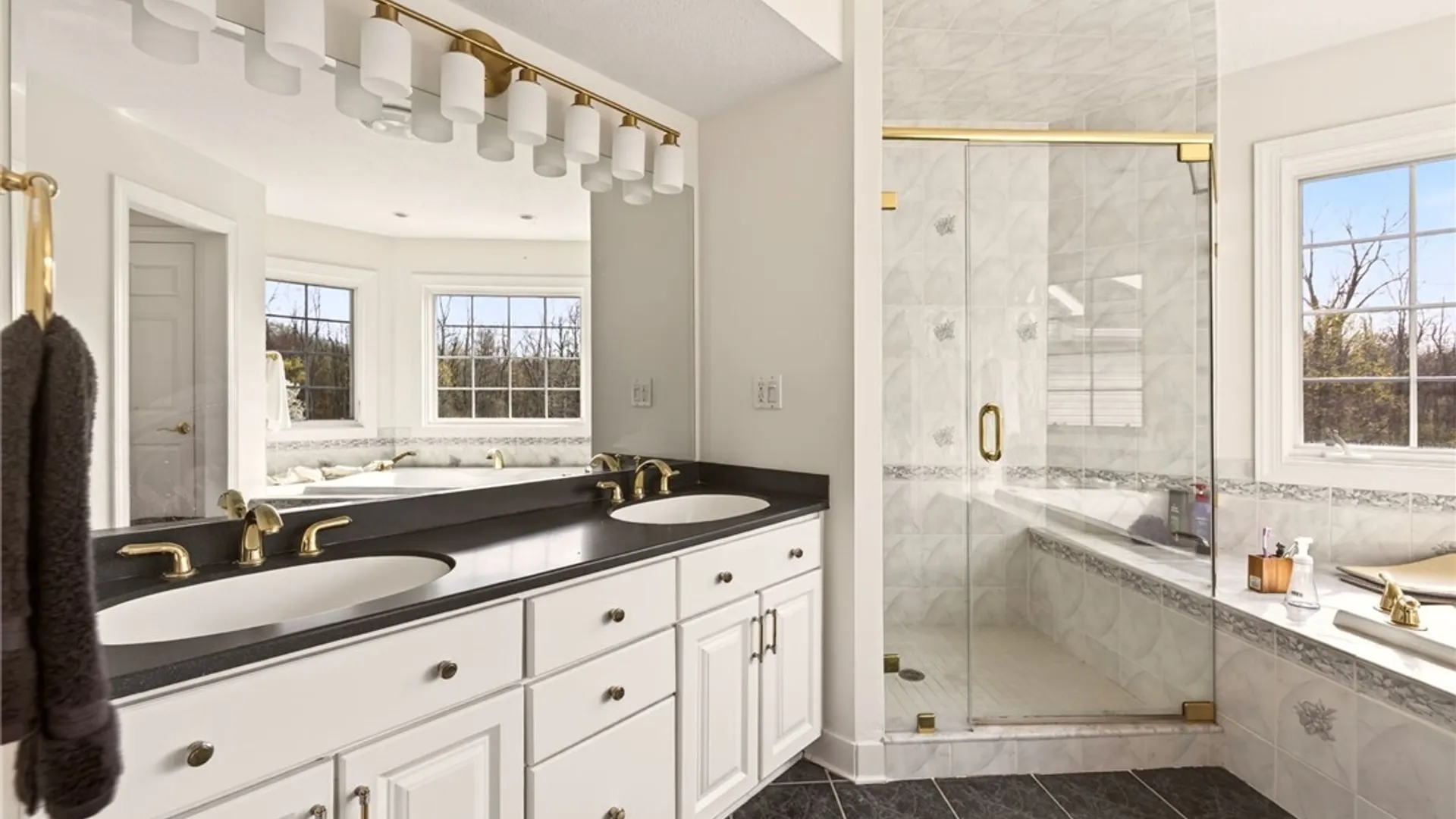 Property at 51 Stablegate Drive, Penfield, NY 14580 36