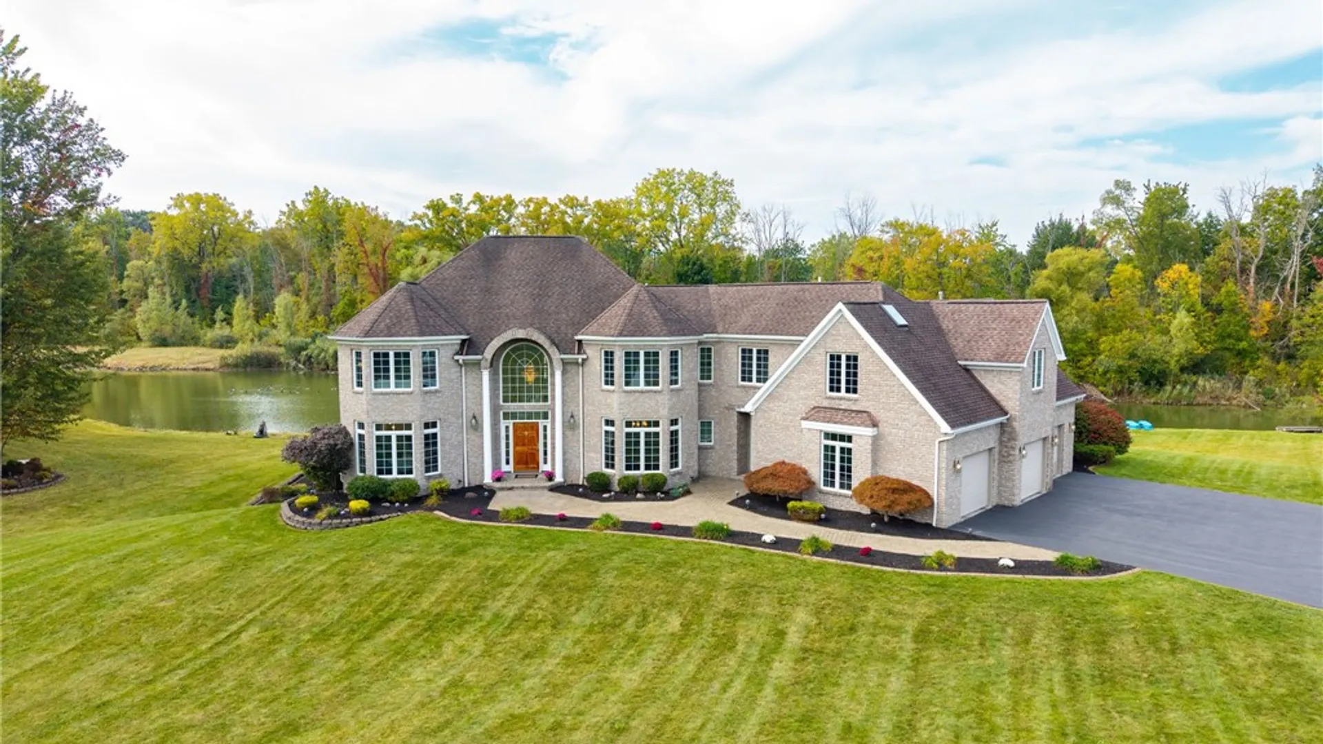 Property at 51 Stablegate Drive, Penfield, NY 14580 49