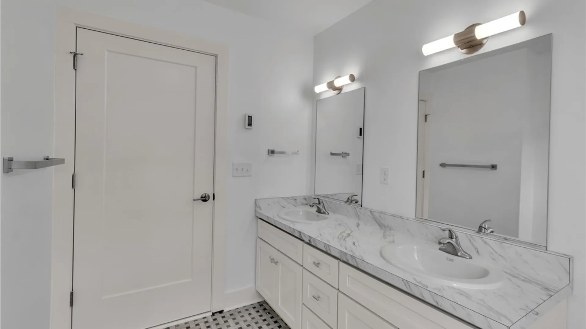 Property at 262 Whitney Place, Buffalo, NY 14201 28