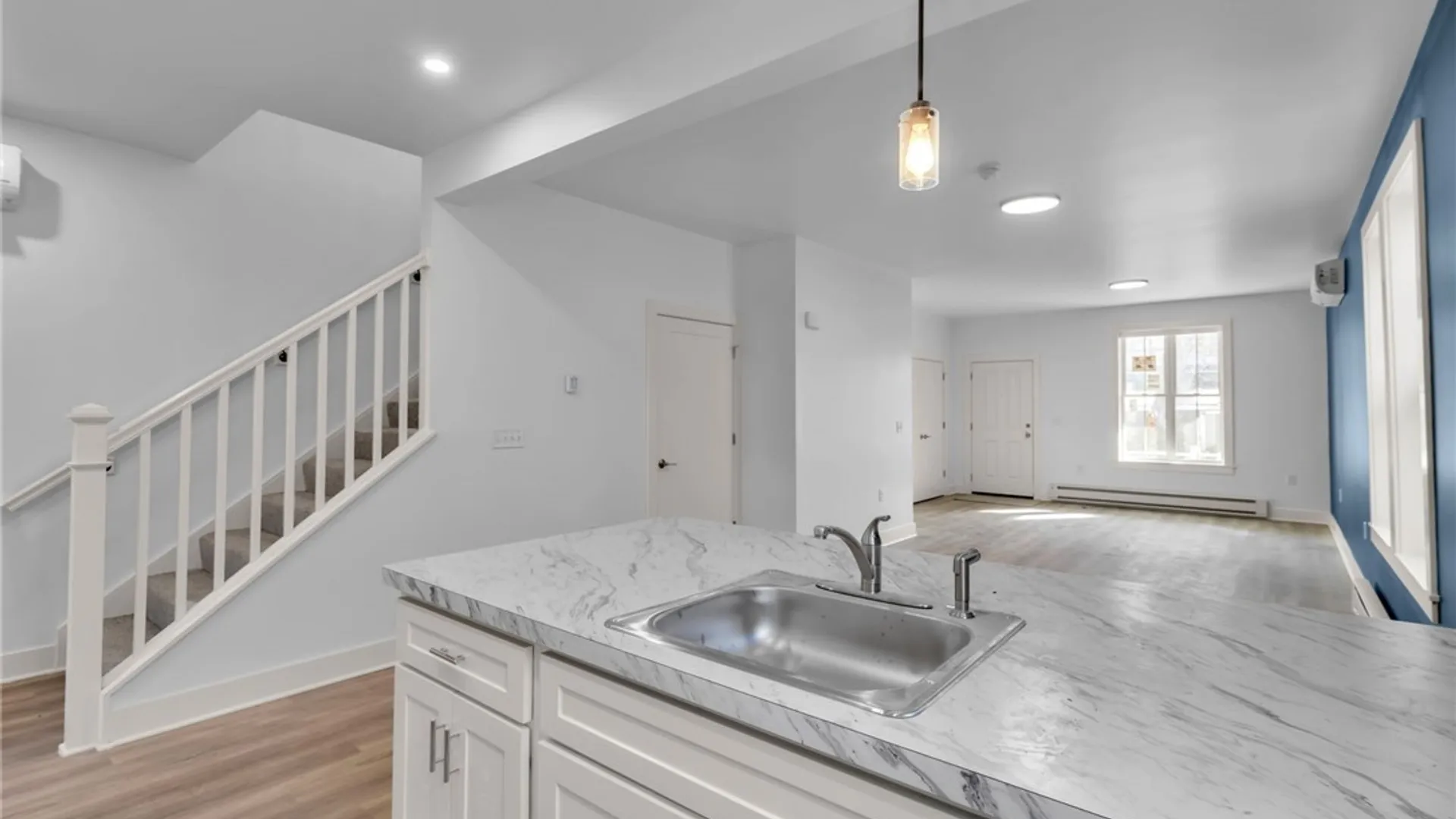 Property at 262 Whitney Place, Buffalo, NY 14201 9