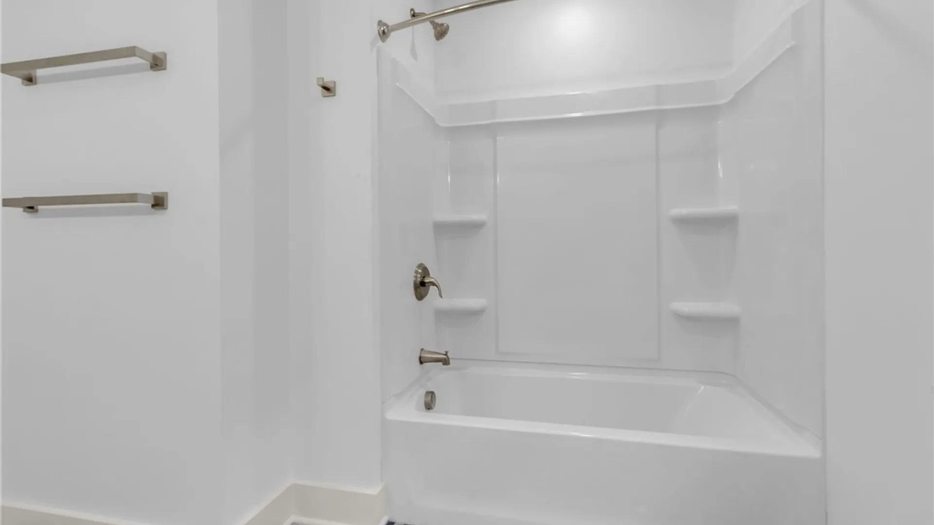 Property at 66 O Connell Avenue, Buffalo, NY 14204 20