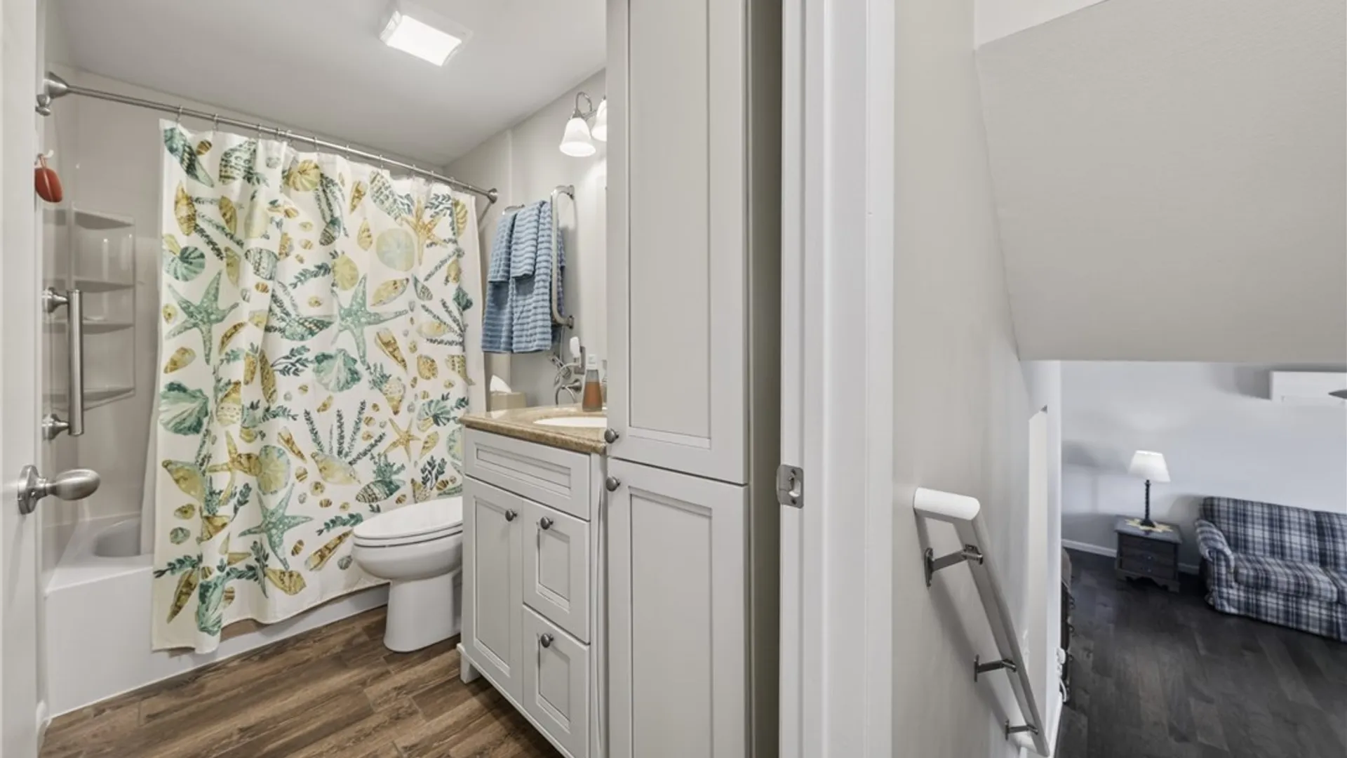 Property at 8018 Pickett Lane, Cicero, NY 13039 16