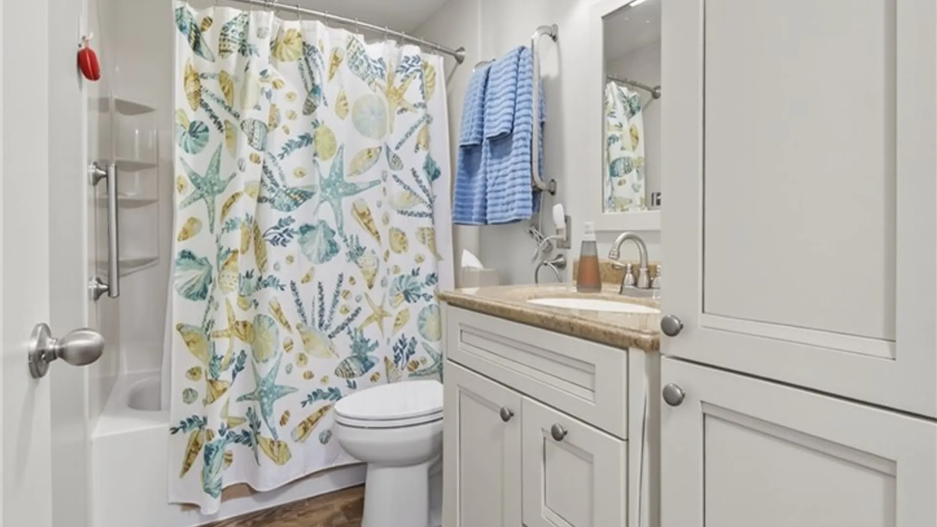 Property at 8018 Pickett Lane, Cicero, NY 13039 17