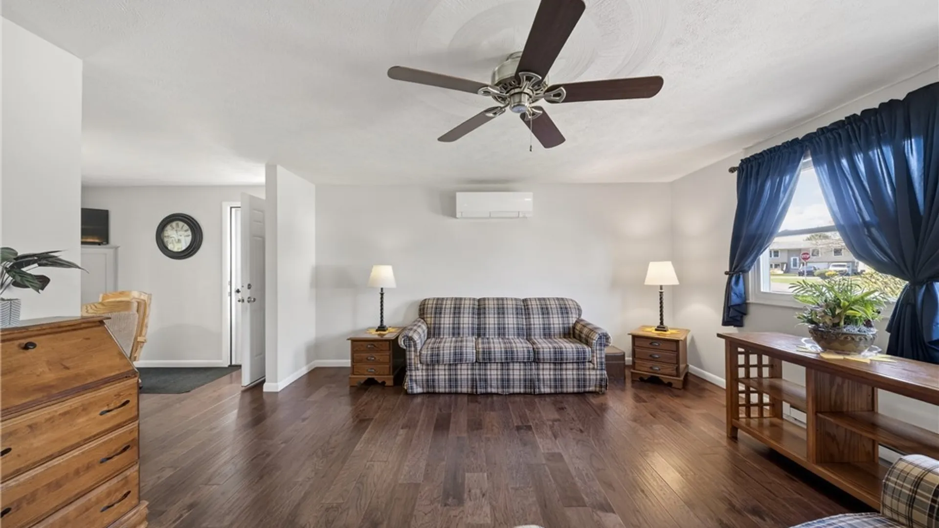 Property at 8018 Pickett Lane, Cicero, NY 13039 2