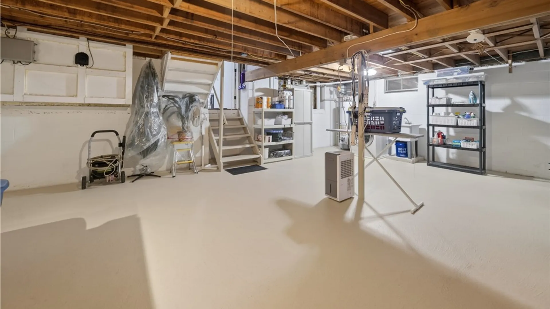 Property at 8018 Pickett Lane, Cicero, NY 13039 26