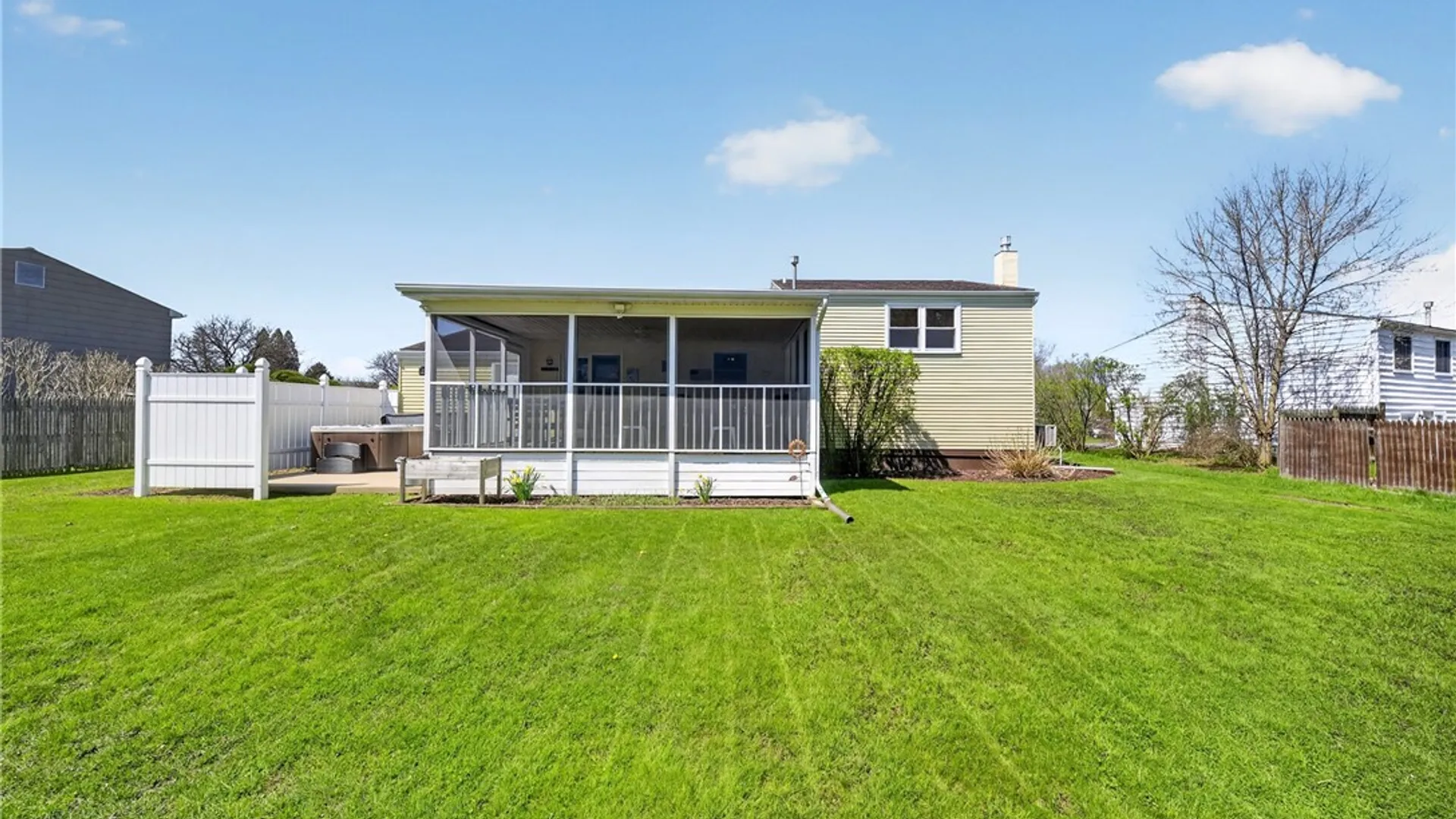 Property at 8018 Pickett Lane, Cicero, NY 13039 34