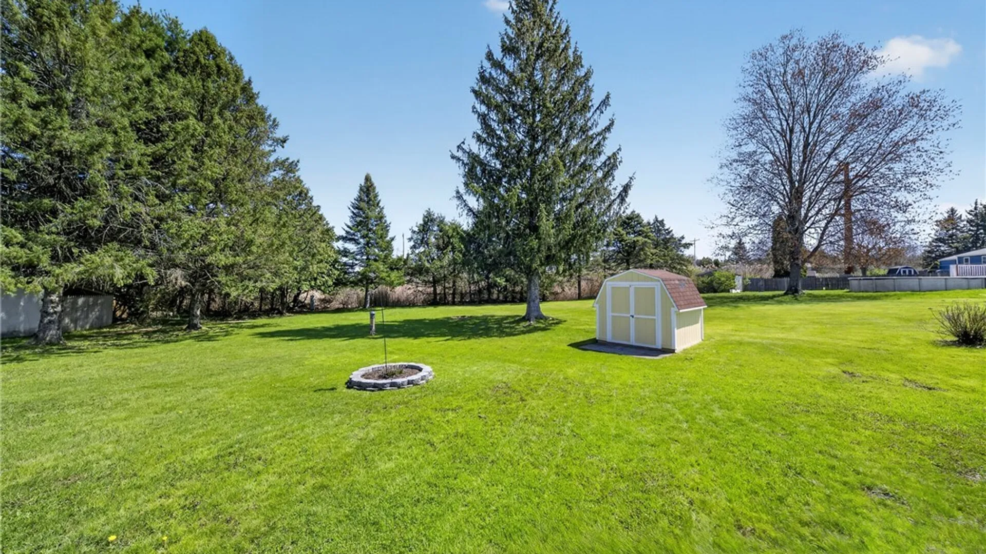 Property at 8018 Pickett Lane, Cicero, NY 13039 36