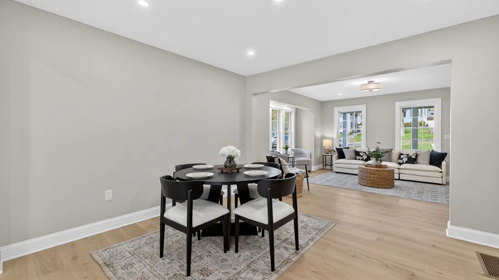 Property at 26 Elizabeth Street, Skaneateles, NY 13152 11