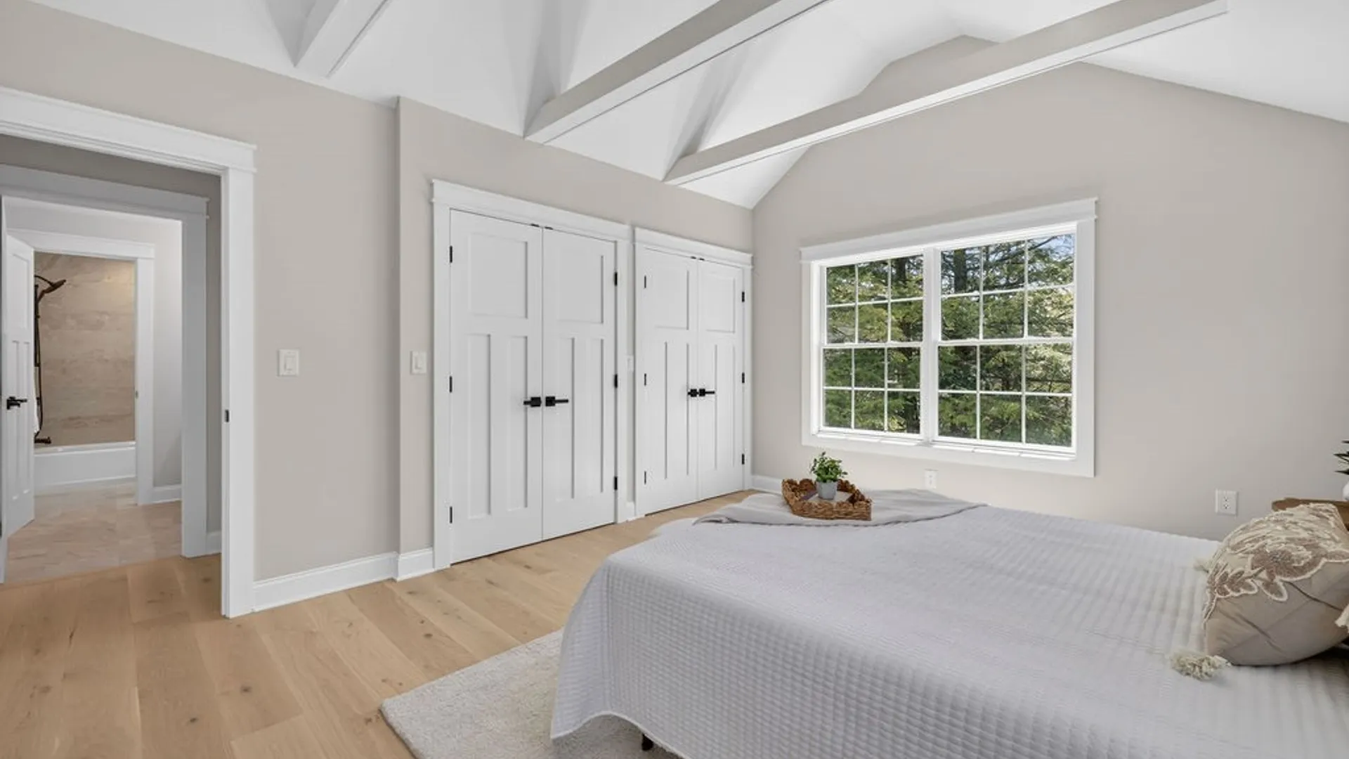 Property at 26 Elizabeth Street, Skaneateles, NY 13152 28