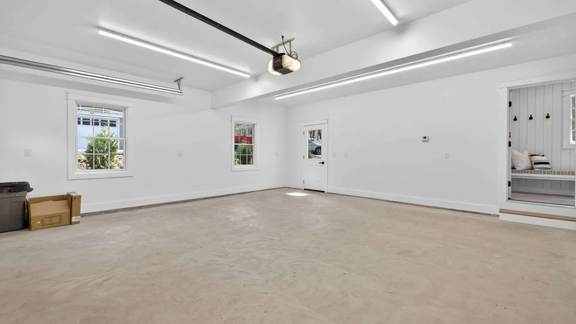 Property at 26 Elizabeth Street, Skaneateles, NY 13152 42