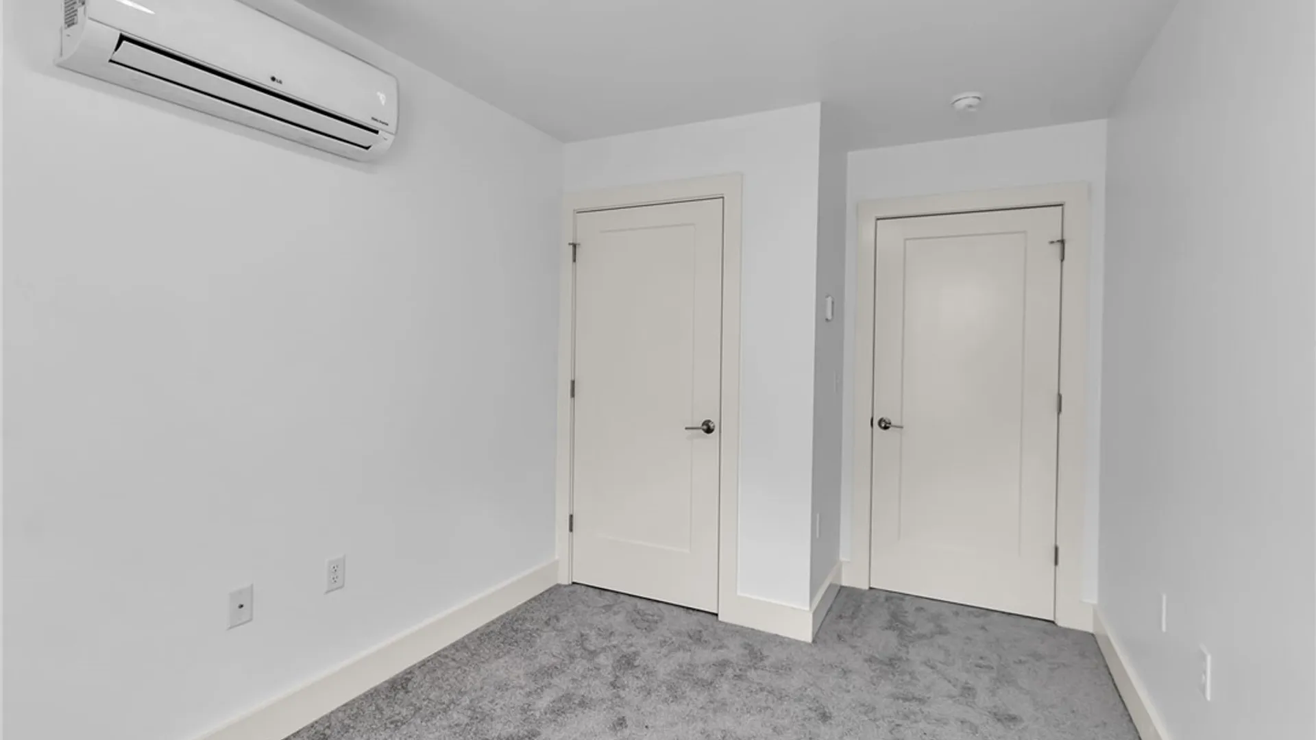 Property at 258 Whitney Place, Buffalo, NY 14201 19