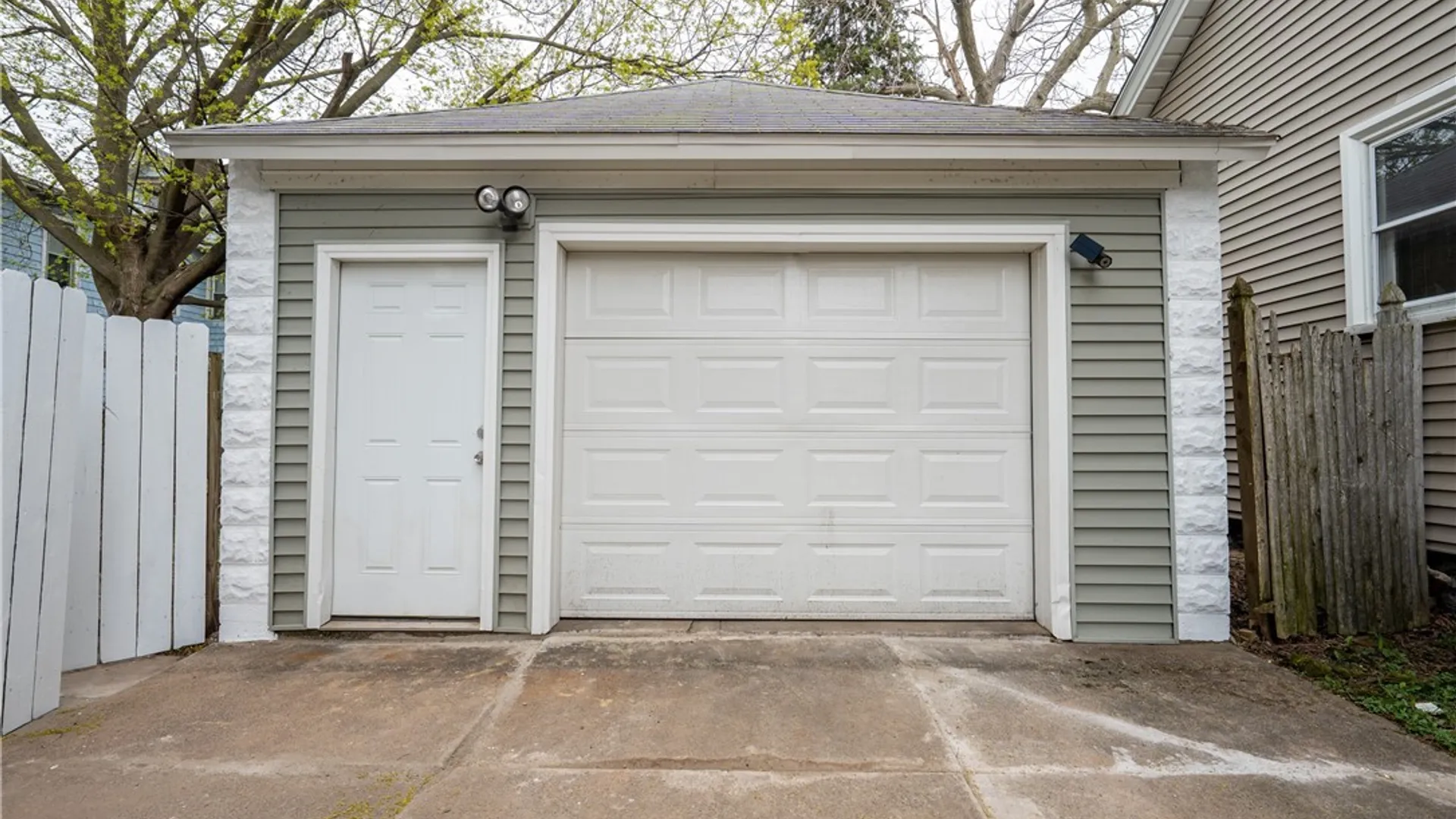 Property at 56 Harvey Avenue, Lockport City, NY 14094 42