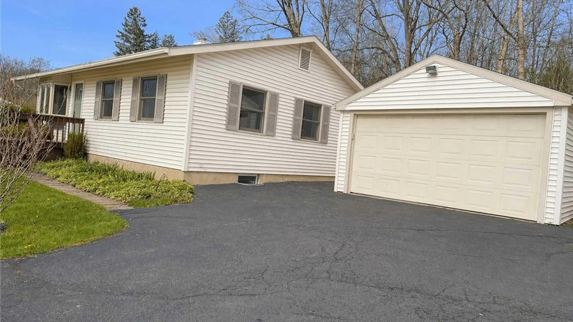 Property at 126 Donovan Drive, Horseheads, NY 14845 3
