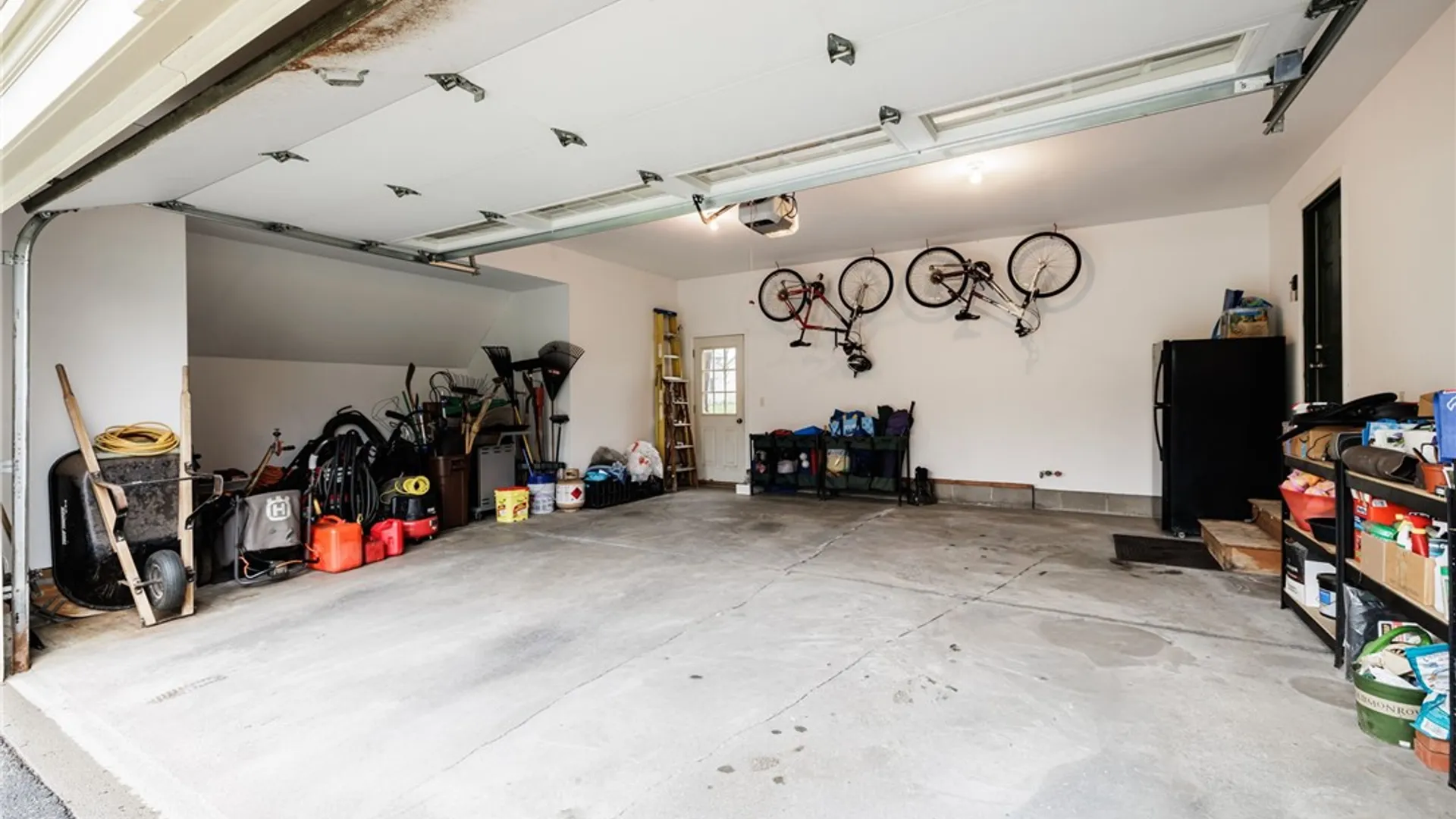 Property at 74 Brookline Lane, Greece, NY 14616 40