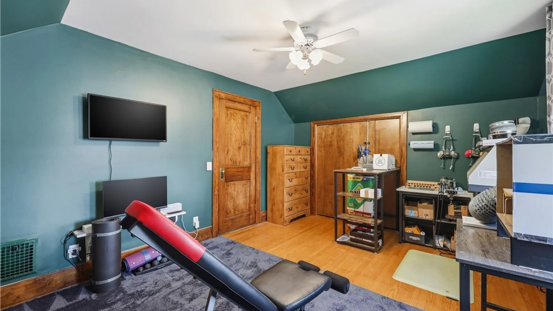 Property at 52 Albemarle Street, Buffalo, NY 14207 32