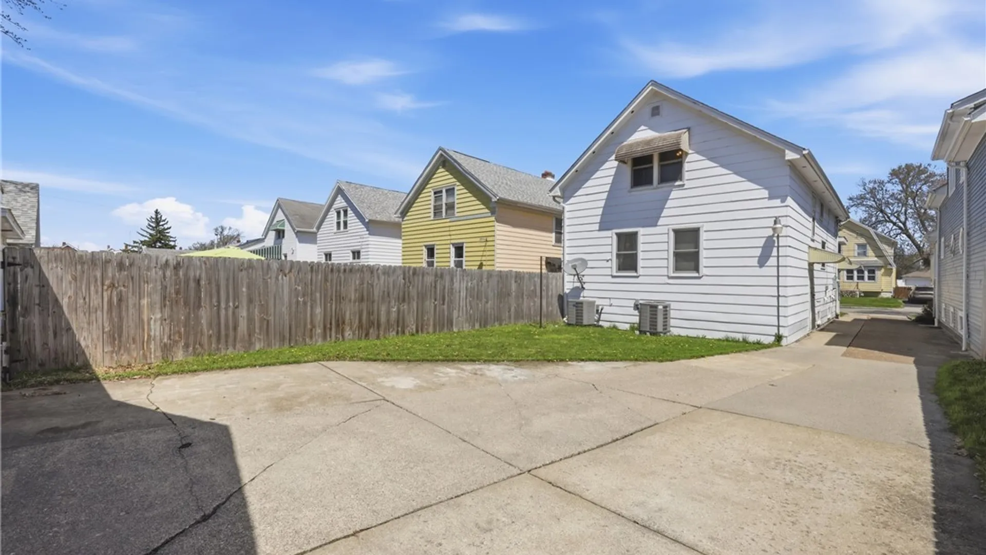 Property at 52 Albemarle Street, Buffalo, NY 14207 37