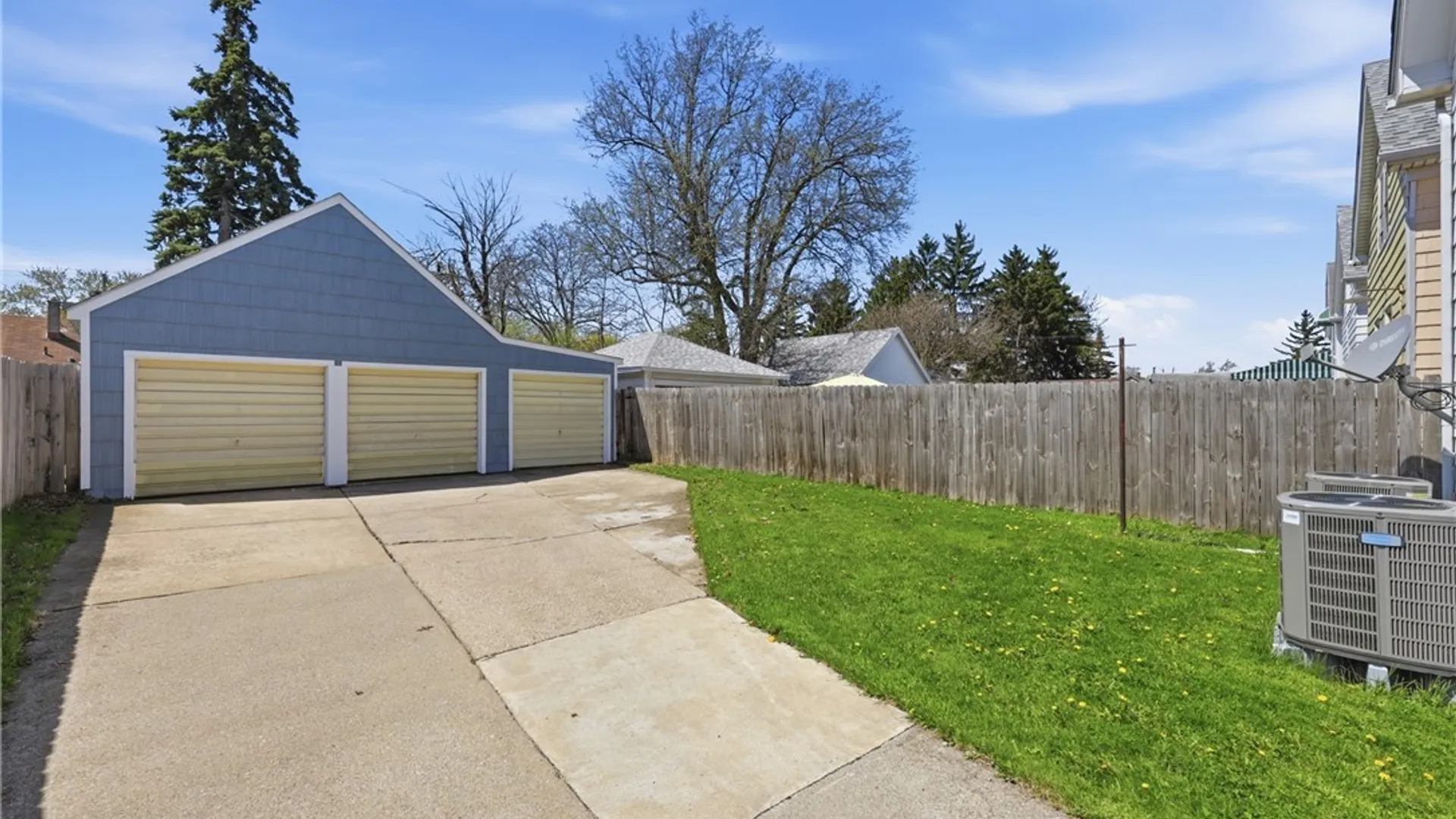 Property at 52 Albemarle Street, Buffalo, NY 14207 38