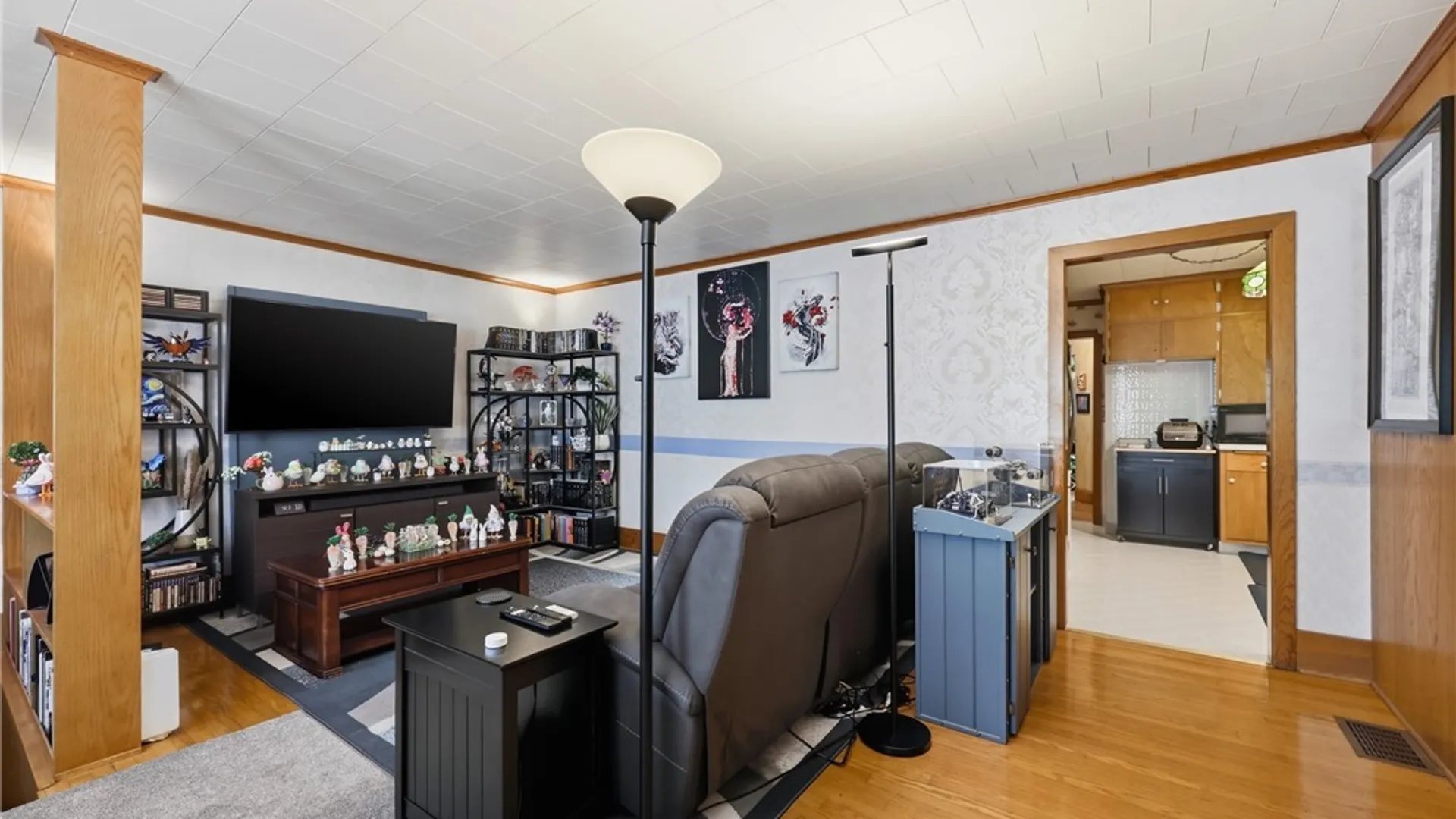 Property at 52 Albemarle Street, Buffalo, NY 14207 8