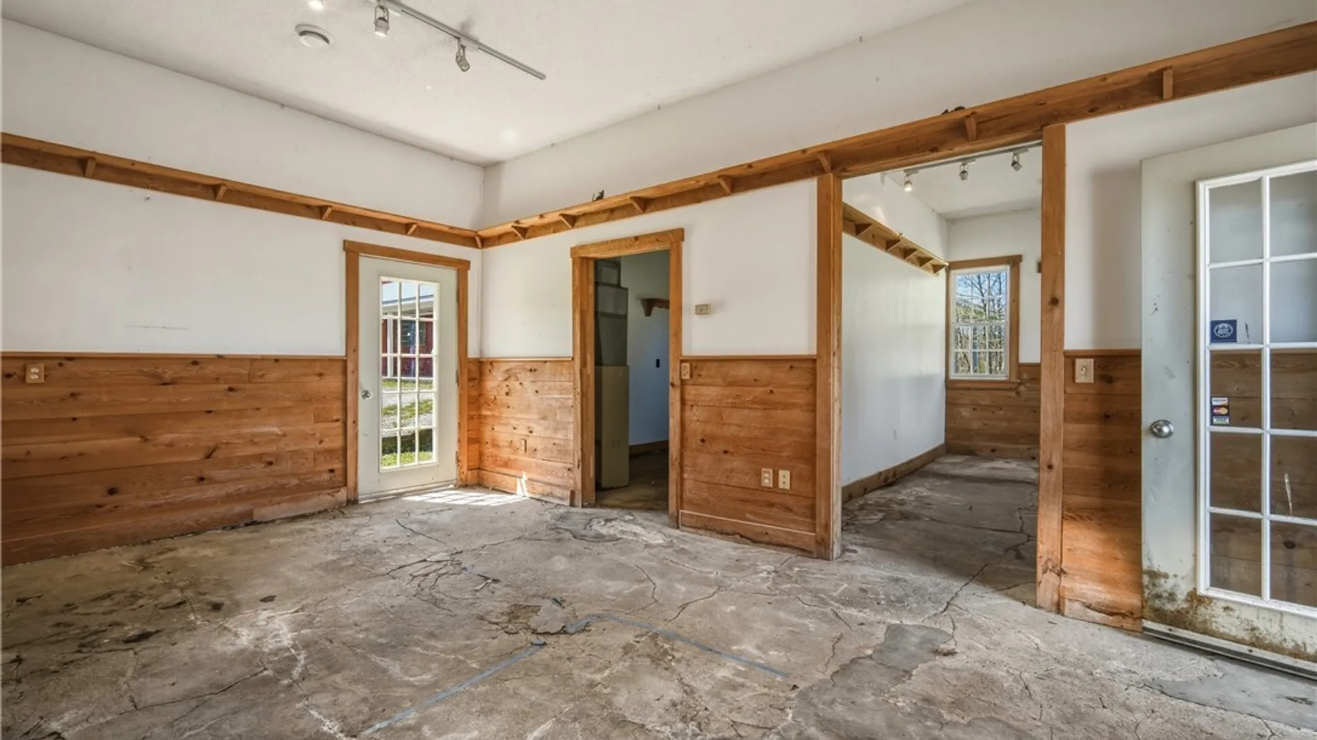 Property at 5031 Lake Road, Chautauqua, NY 14757 37