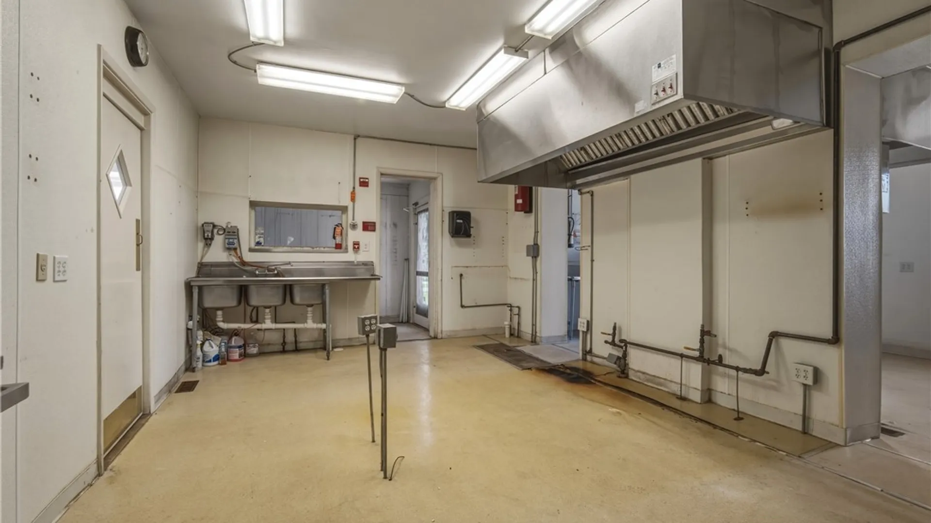 Property at 5031 Lake Road, Chautauqua, NY 14757 8