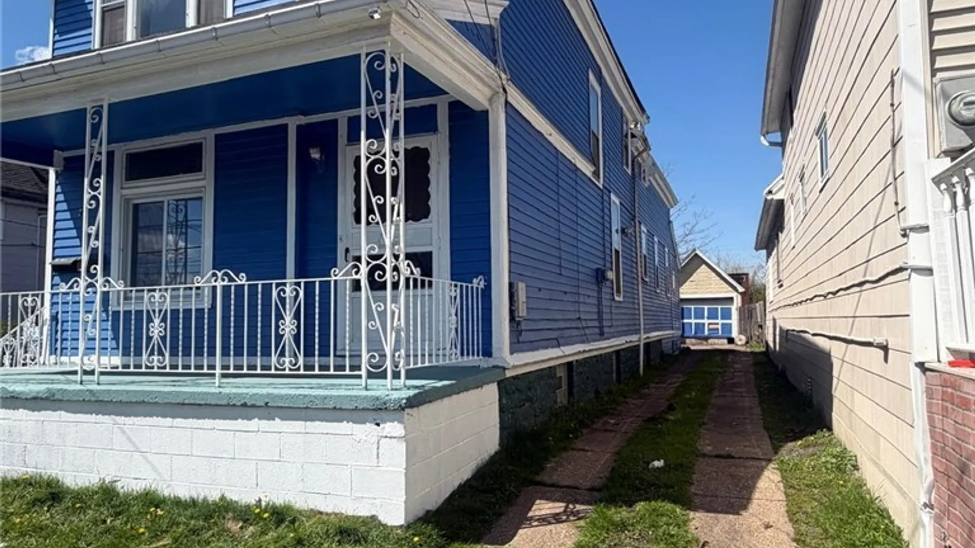 Property at 216 Metcalfe Street, Buffalo, NY 14206 5