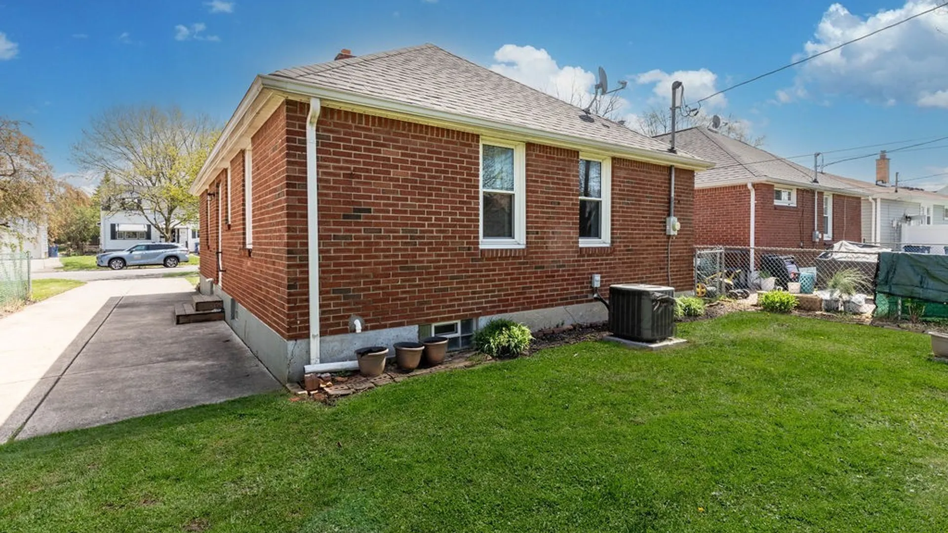 Property at 226 Lamont Drive, Amherst, NY 14226 20