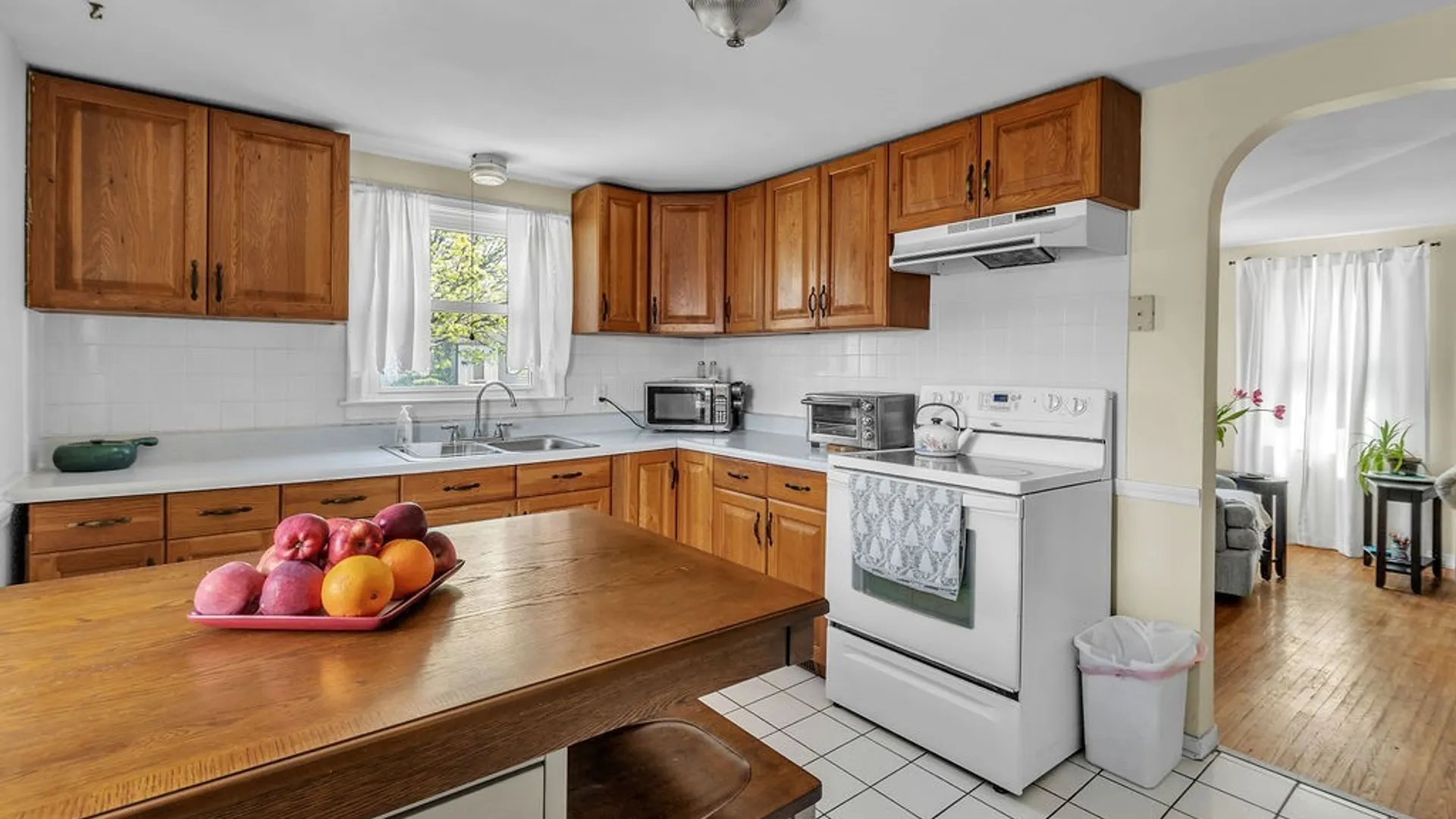 Property at 226 Lamont Drive, Amherst, NY 14226 7