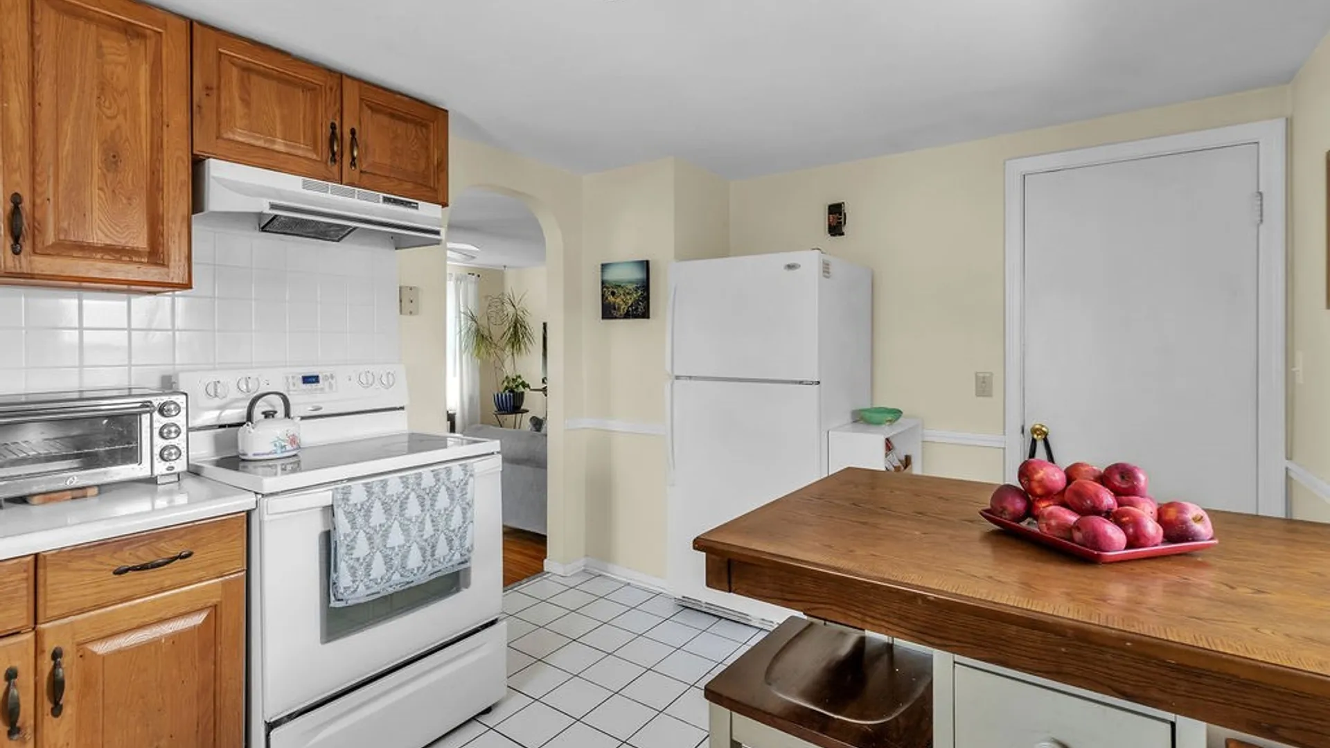 Property at 226 Lamont Drive, Amherst, NY 14226 8