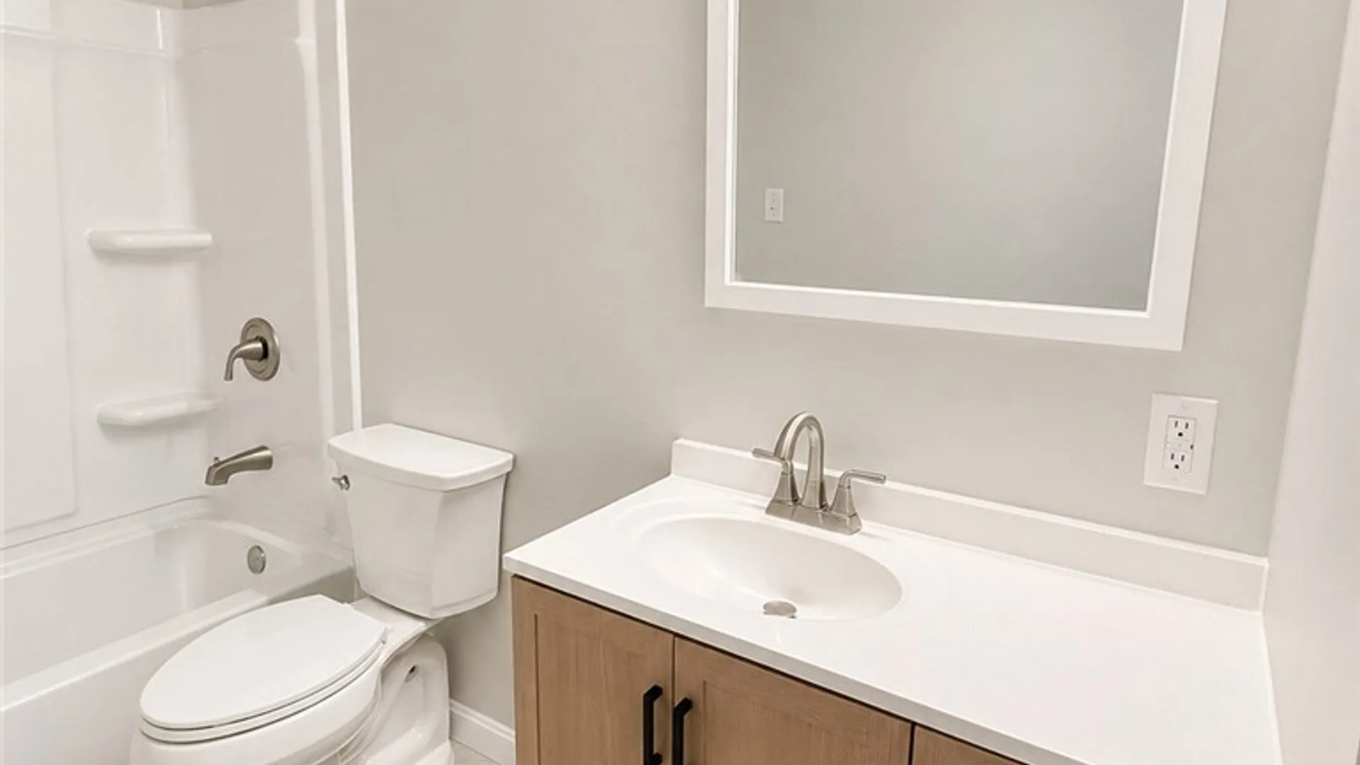 Property at 3 Dominica Court, Utica, NY 13502 21