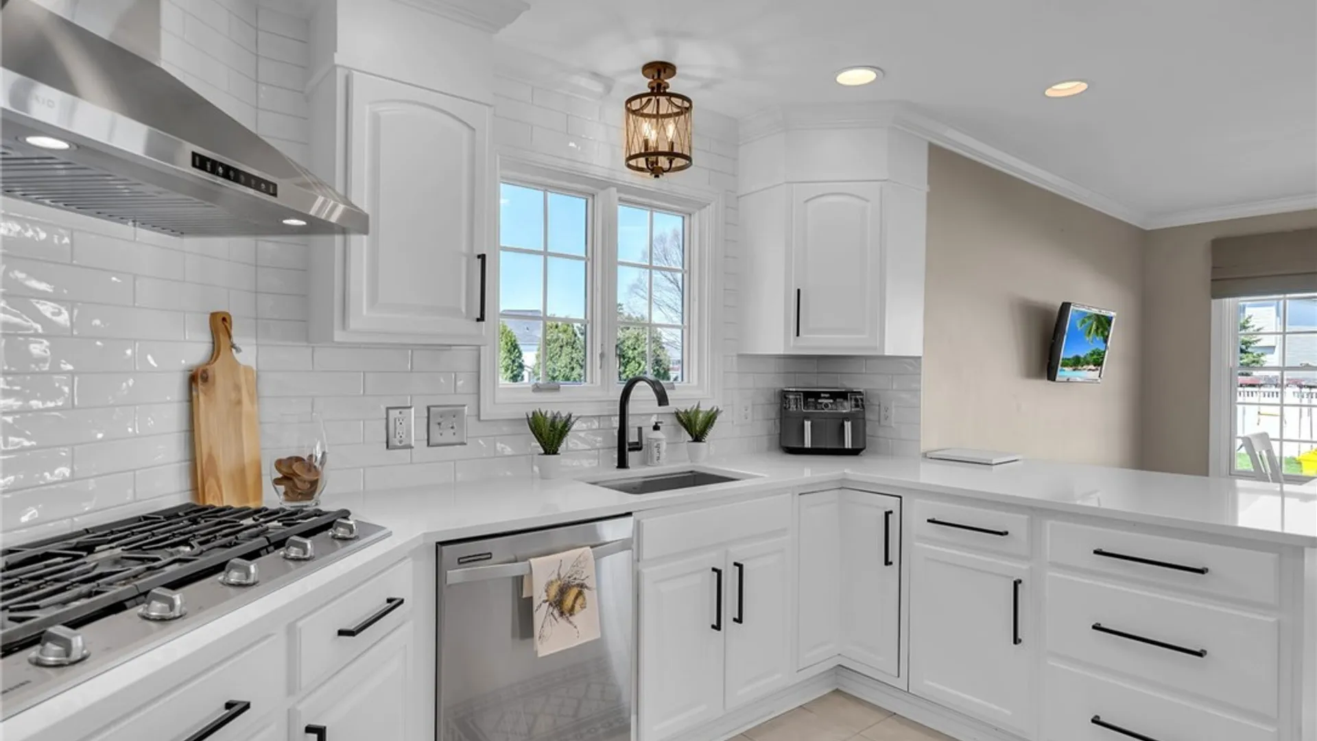 Property at 5252 Mallard Roost, Clarence, NY 14221 15