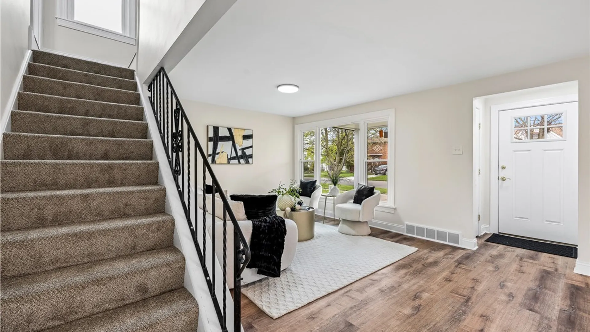 Property at 142 Grand Boulevard, Cheektowaga, NY 14225 11