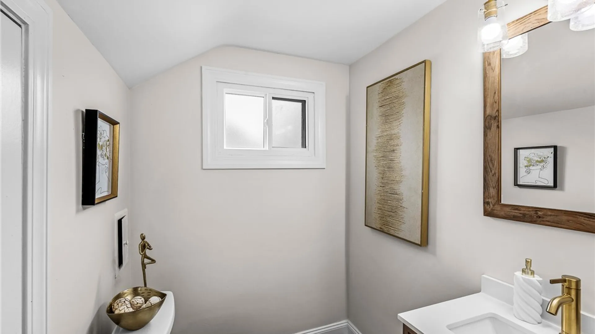 Property at 142 Grand Boulevard, Cheektowaga, NY 14225 29