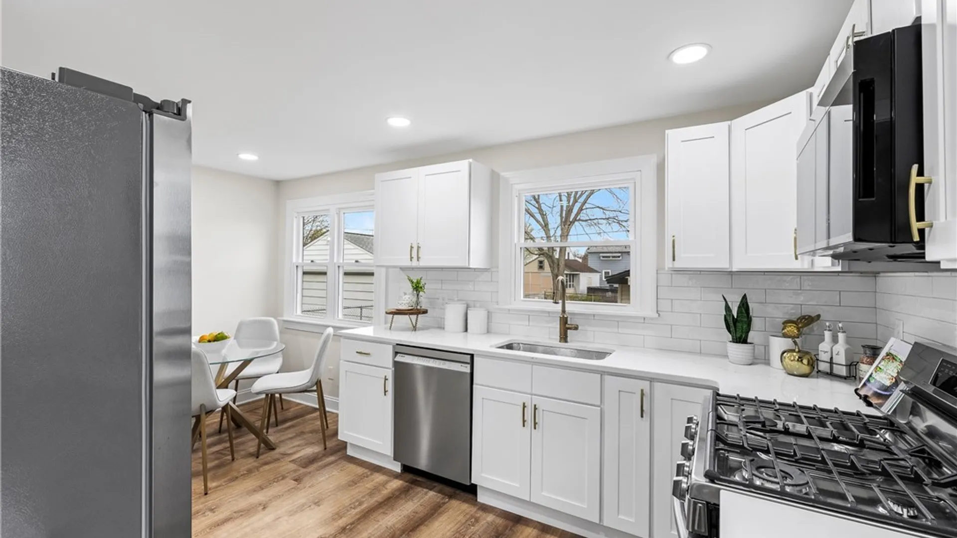 Property at 142 Grand Boulevard, Cheektowaga, NY 14225 3