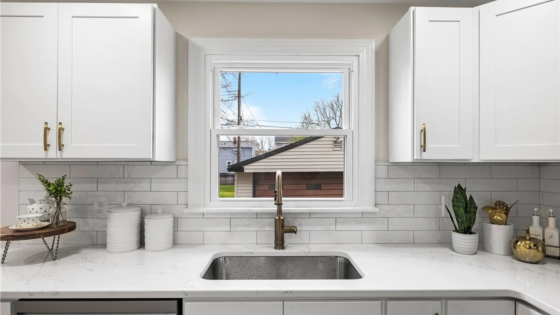 Property at 142 Grand Boulevard, Cheektowaga, NY 14225 7