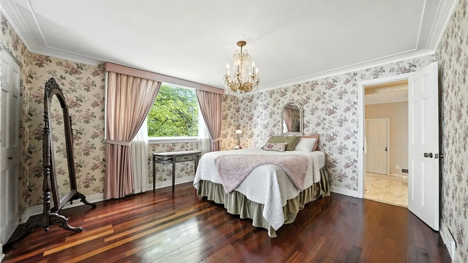 Property at 4261 Lake Shore Road, Hamburg, NY 14075 25