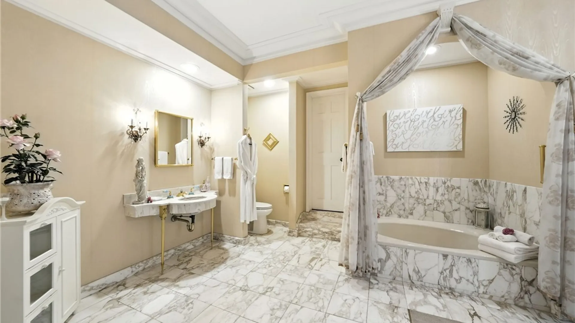 Property at 4261 Lake Shore Road, Hamburg, NY 14075 31