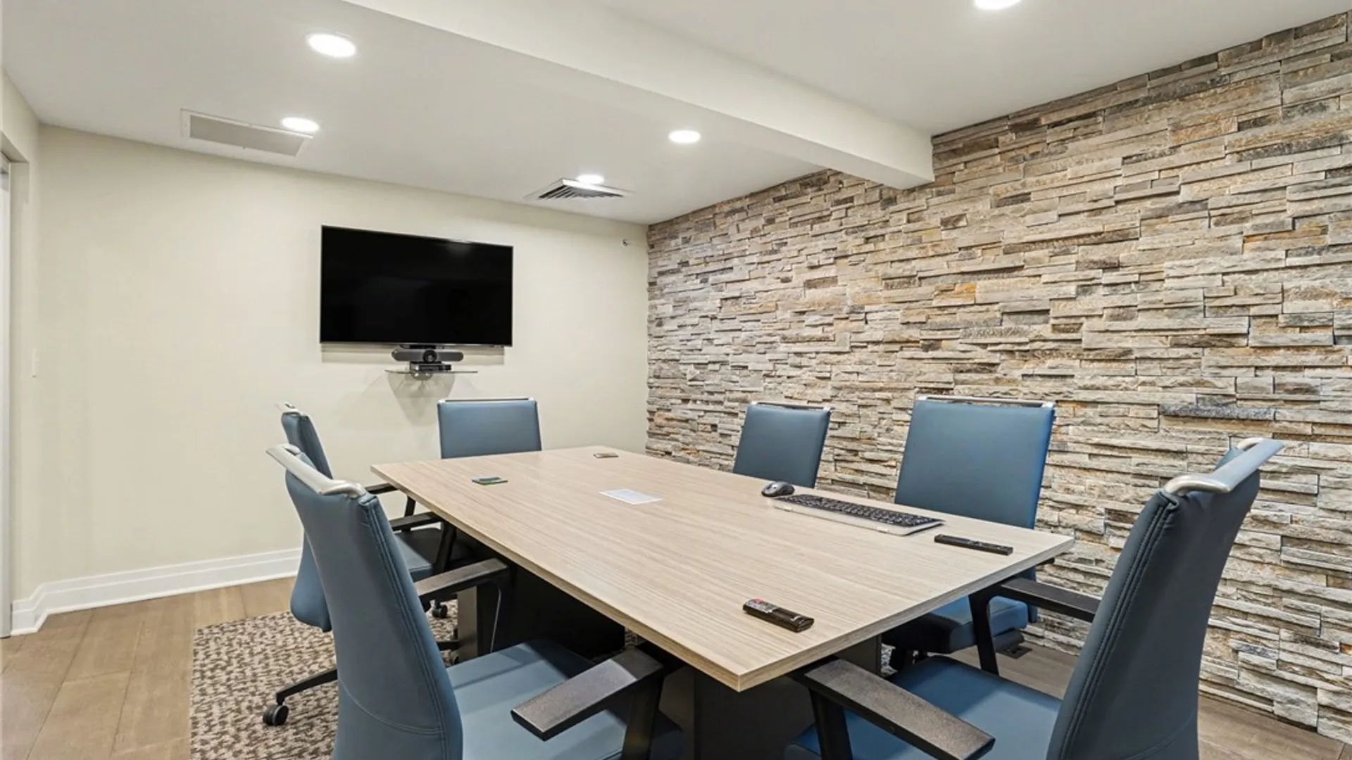 Property at 1441 Monroe Avenue, Brighton, NY 14618 12