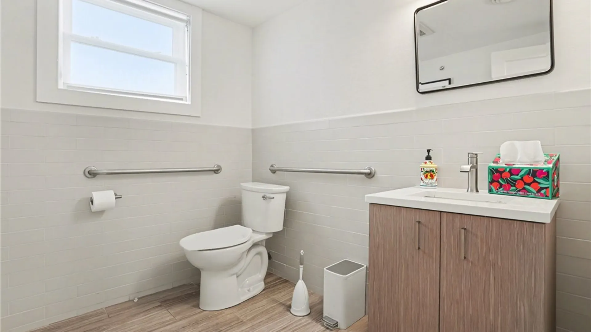 Property at 1441 Monroe Avenue, Brighton, NY 14618 27