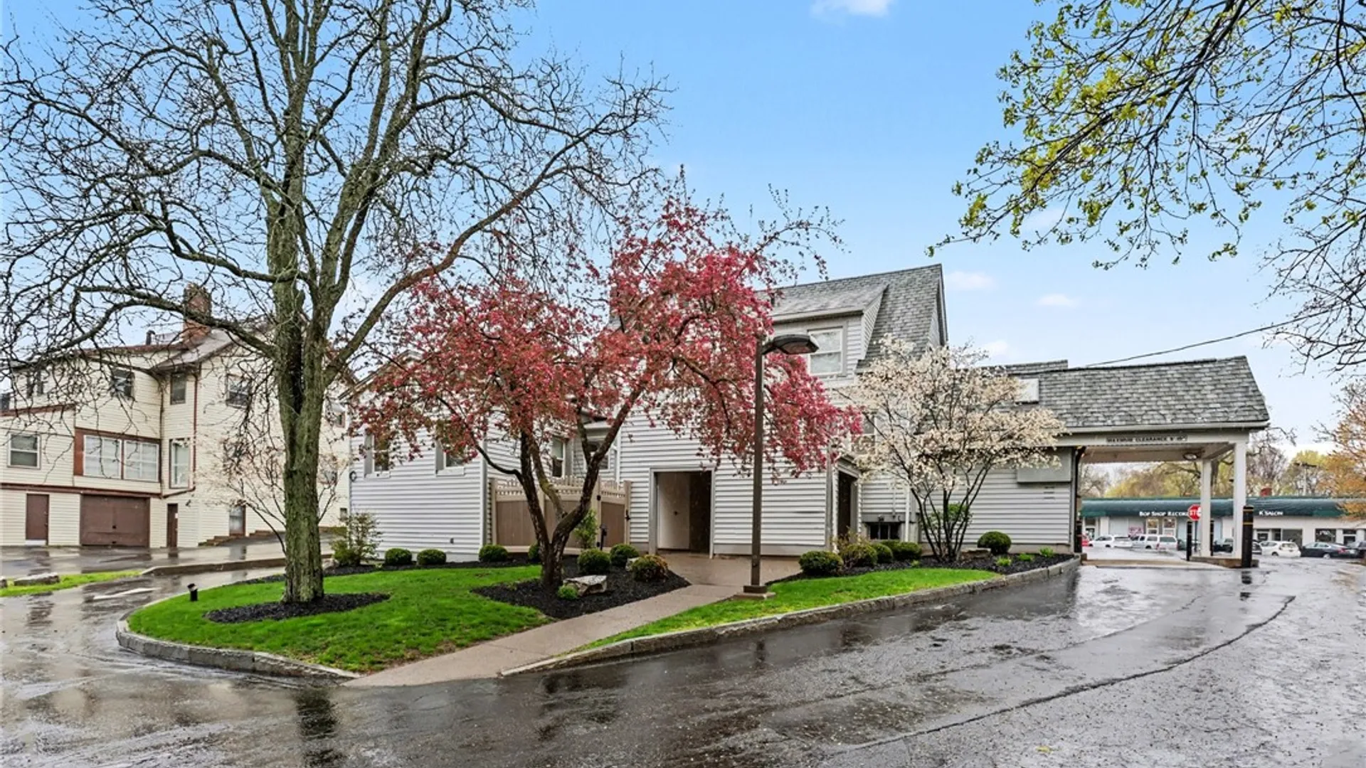 Property at 1441 Monroe Avenue, Brighton, NY 14618 32