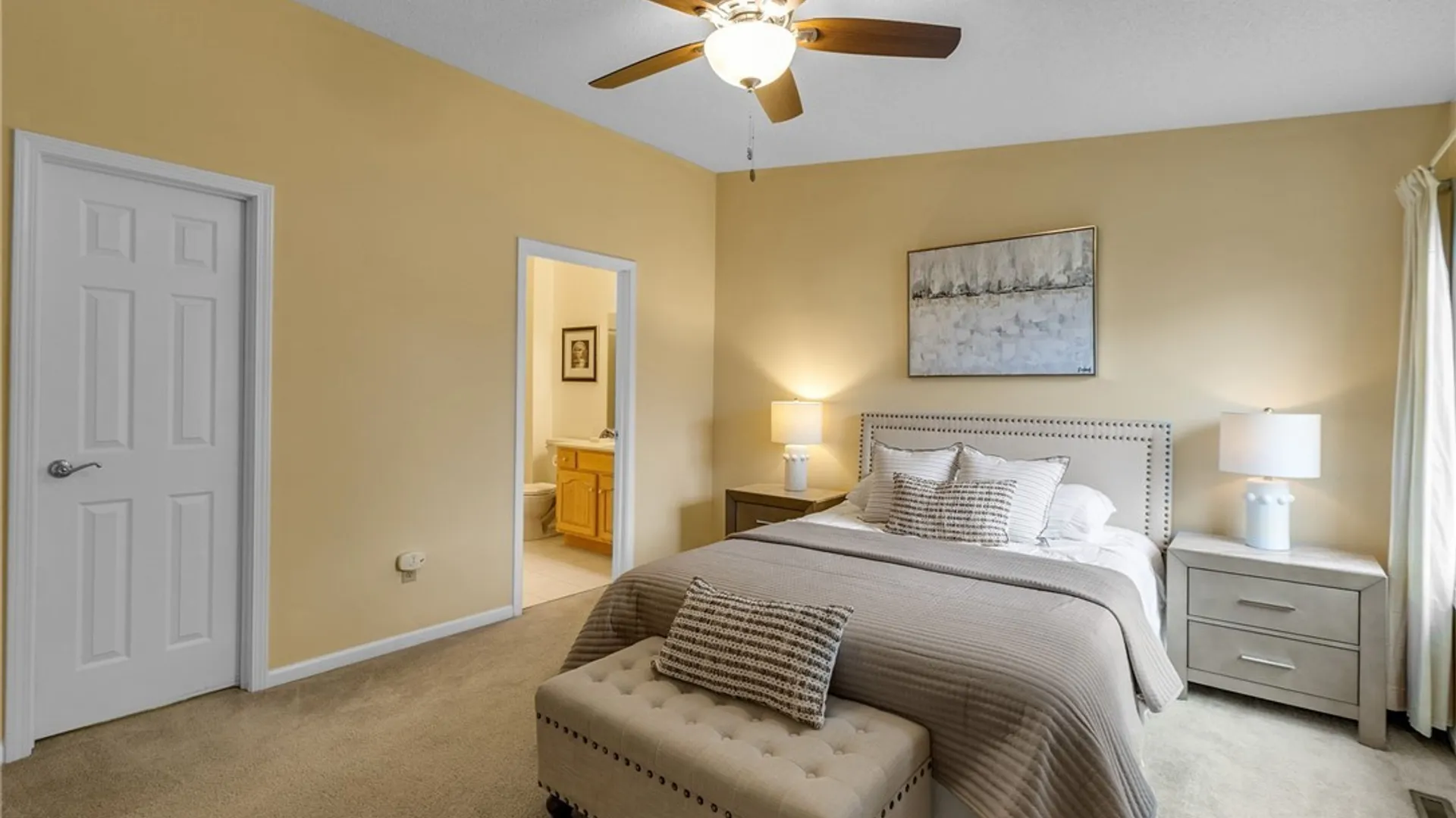 Property at 25 Woodpointe Run, Amherst, NY 14221 18