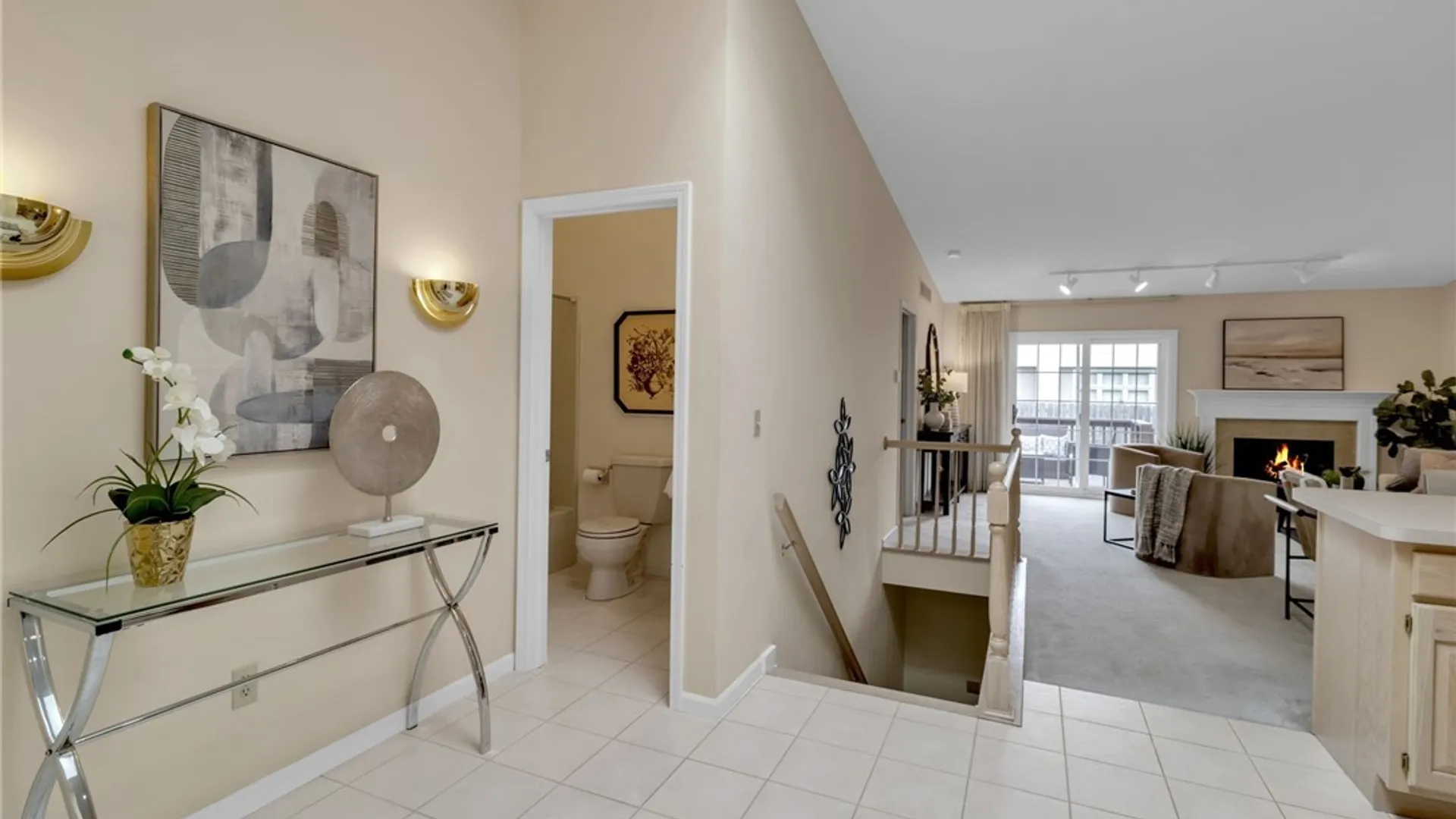 Property at 25 Woodpointe Run, Amherst, NY 14221 24