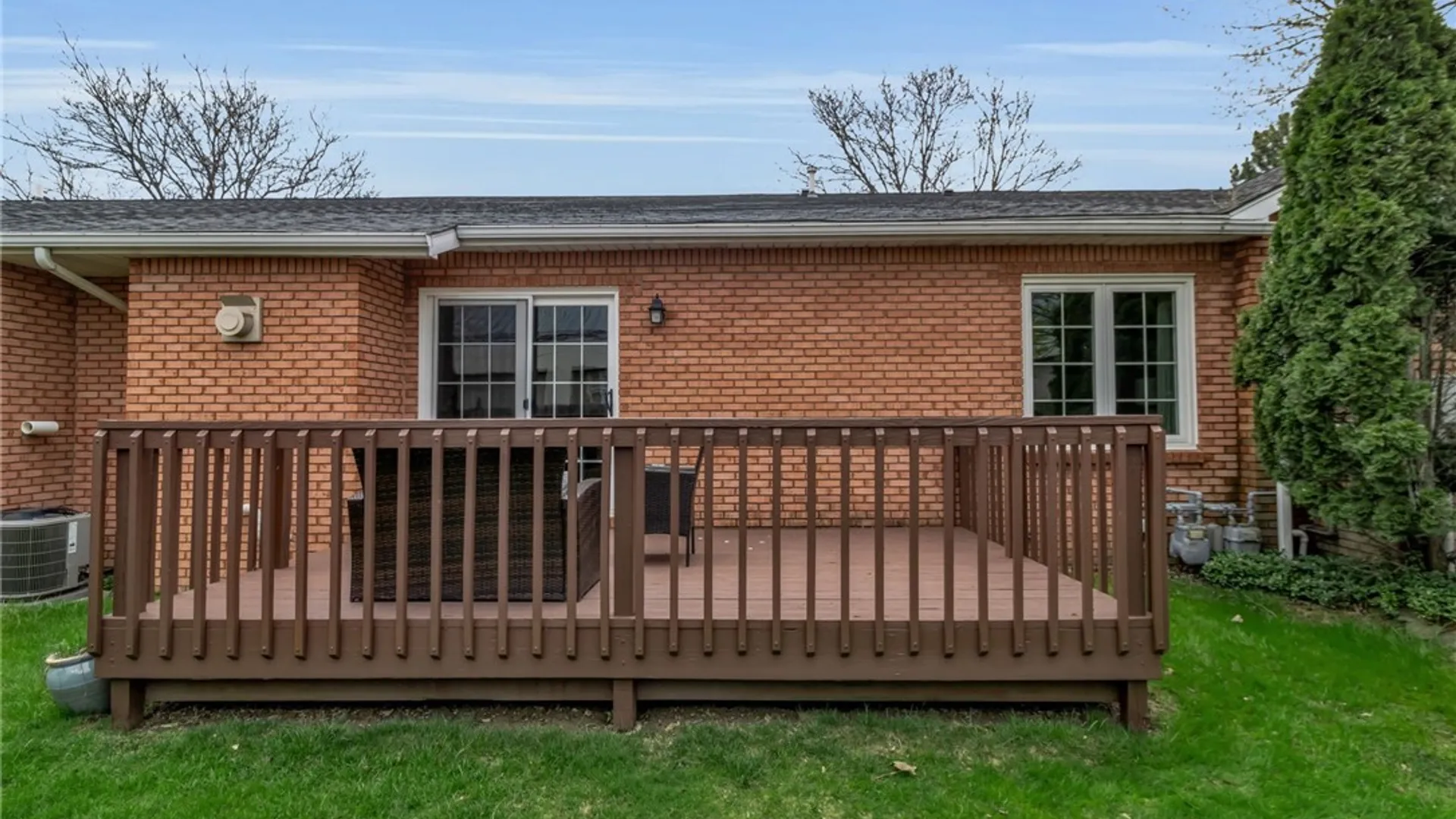 Property at 25 Woodpointe Run, Amherst, NY 14221 26