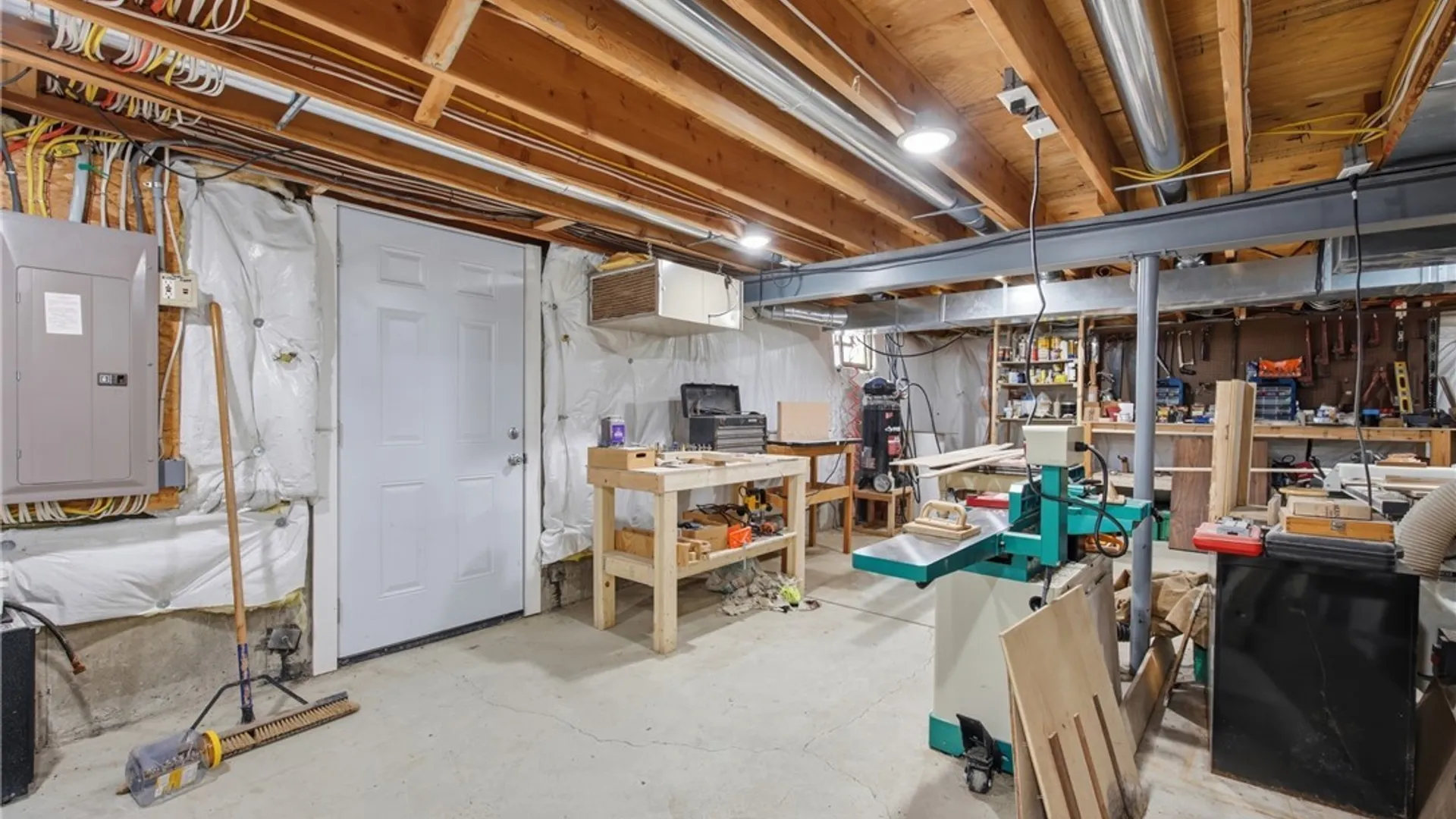 Property at 22 Ranch Trail Court, Orchard Park, NY 14127 36