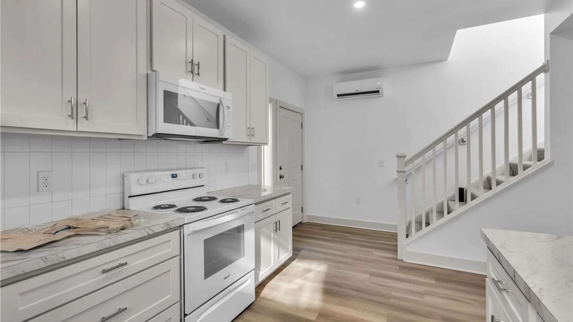 Property at 256 Hewitt Avenue, Buffalo, NY 14215 14