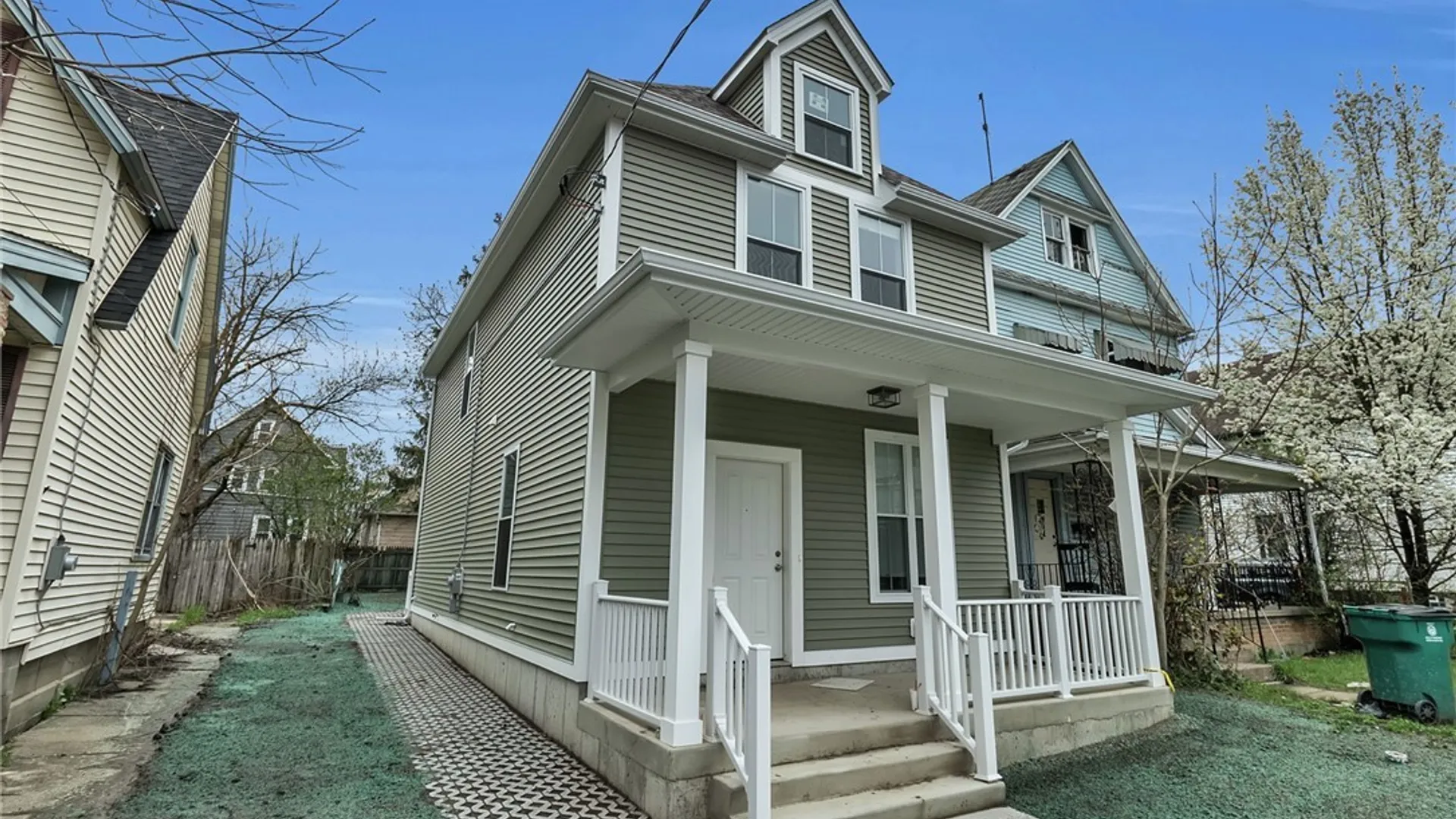 Property at 143 Howell Street, Buffalo, NY 14207 3