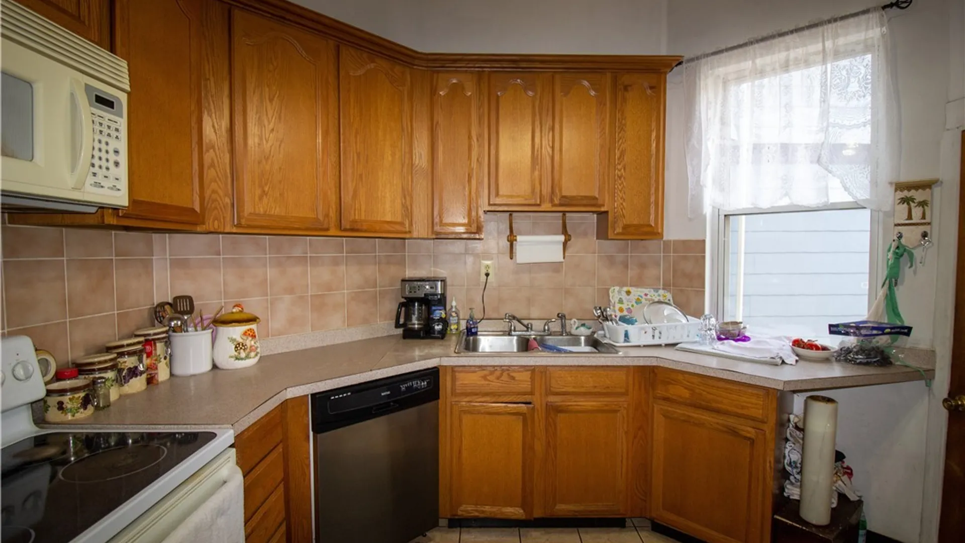 Property at 610 Niagara Street, Buffalo, NY 14201 13