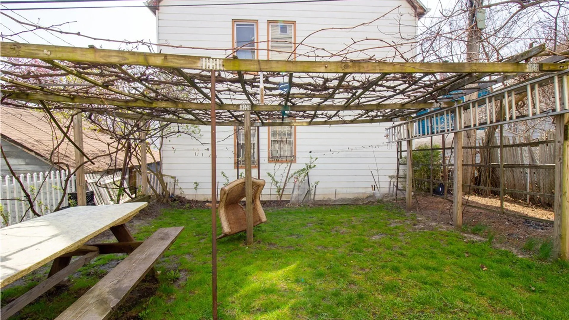 Property at 610 Niagara Street, Buffalo, NY 14201 37